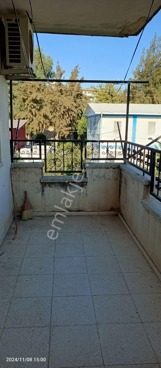 Kurttepede Mithat Topal İlk Öğretim Arkası Geniş Müstakil Ev - Görsel 25