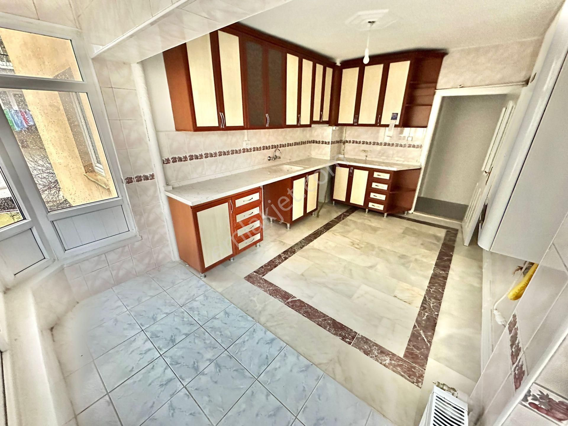 Altındağ - Karapürçek Mahallesi E.banyolu 3+1 Satılık Fırsat Dairesi !!! - Görsel 4