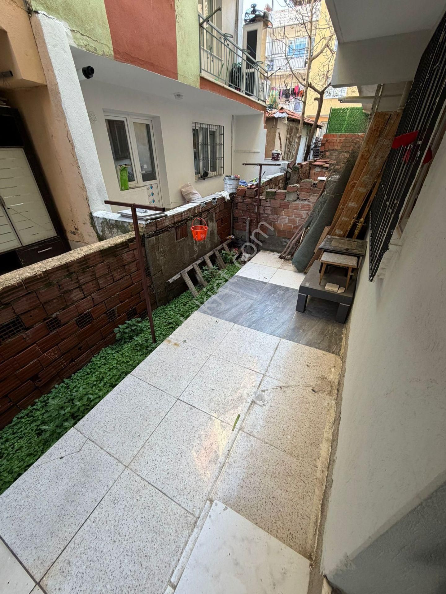 Buca M.kemal Mah. Yüksek Giriş 90 M2 2+1 Doğalgazlı Bahçeli Kiralık Daire - Görsel 4