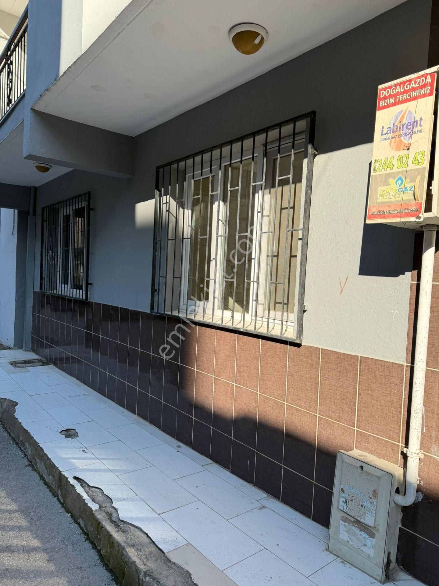 Buca M.kemal Mah. Yüksek Giriş 90 M2 2+1 Doğalgazlı Bahçeli Kiralık Daire - Görsel 10