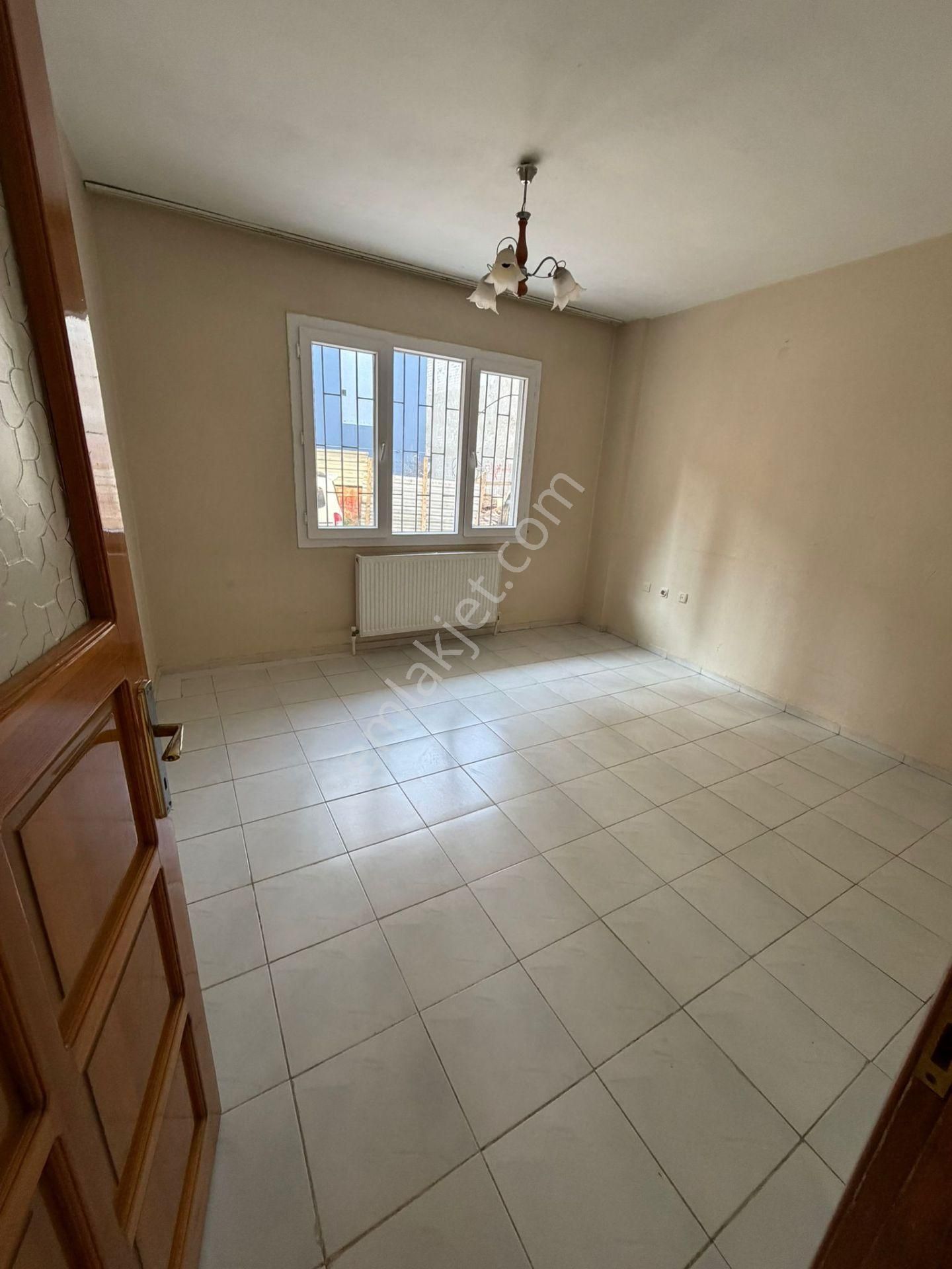 Buca M.kemal Mah. Yüksek Giriş 90 M2 2+1 Doğalgazlı Bahçeli Kiralık Daire - Görsel 12