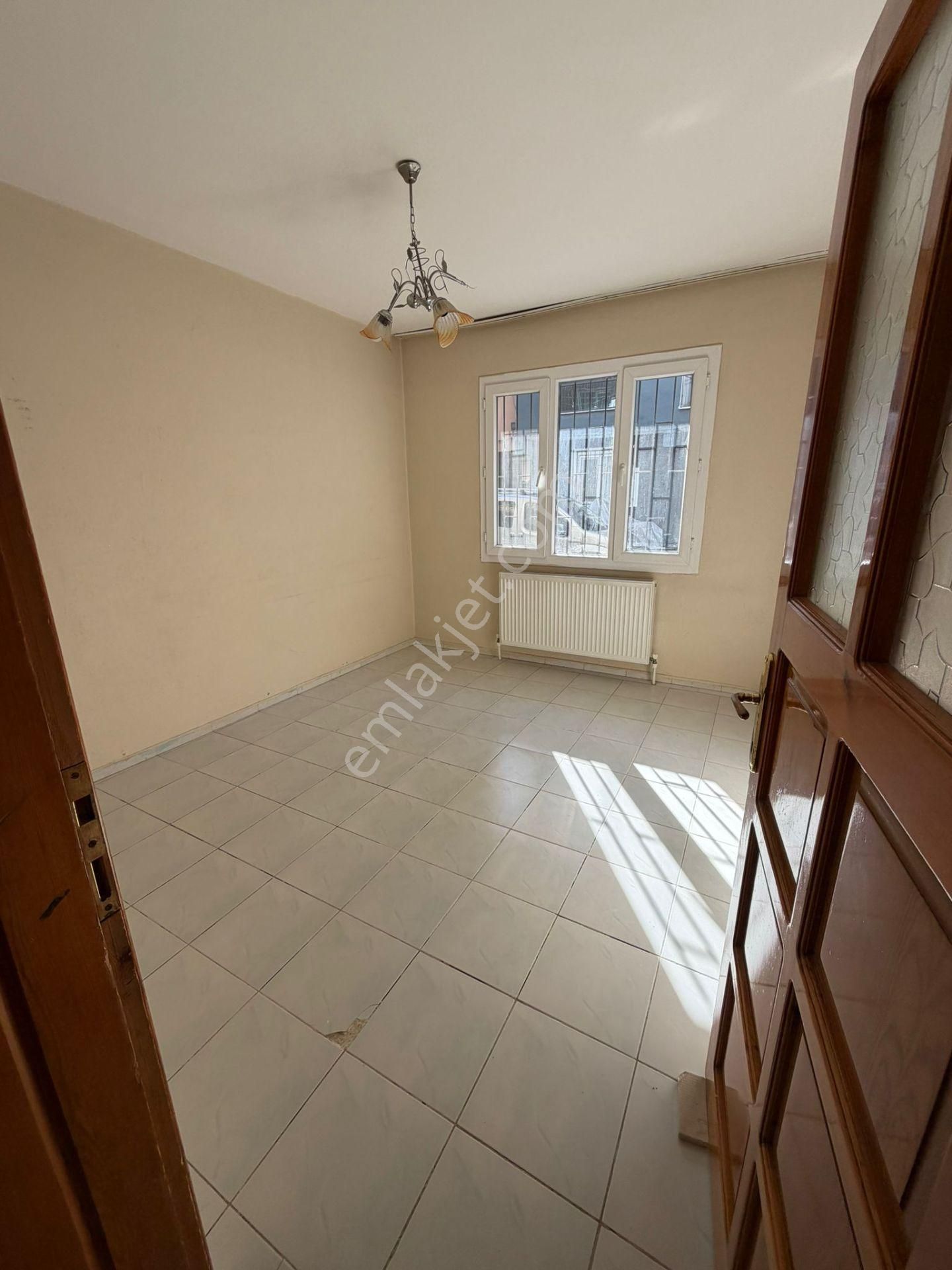 Buca M.kemal Mah. Yüksek Giriş 90 M2 2+1 Doğalgazlı Bahçeli Kiralık Daire - Görsel 11