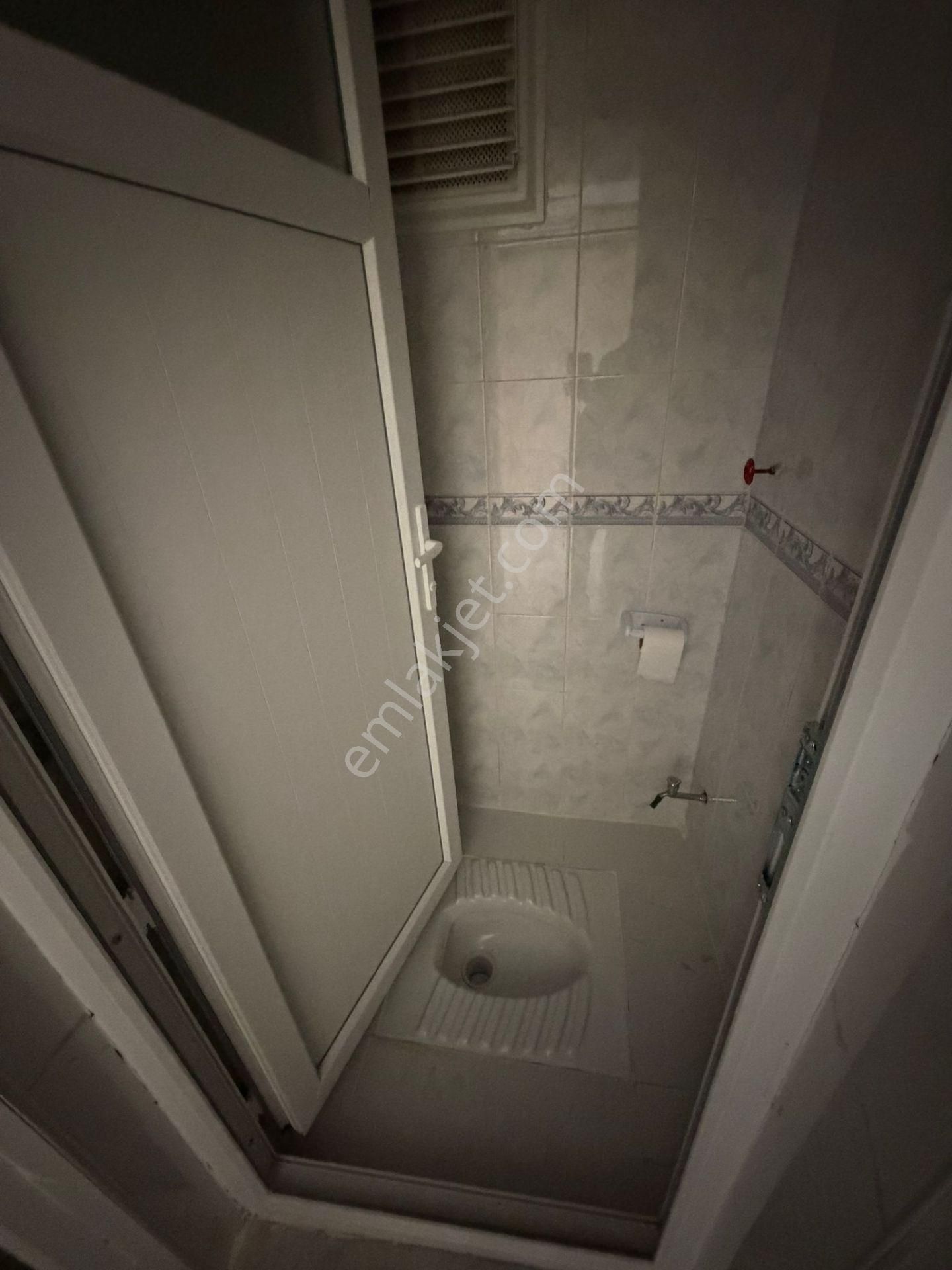 Buca M.kemal Mah. Yüksek Giriş 90 M2 2+1 Doğalgazlı Bahçeli Kiralık Daire - Görsel 5