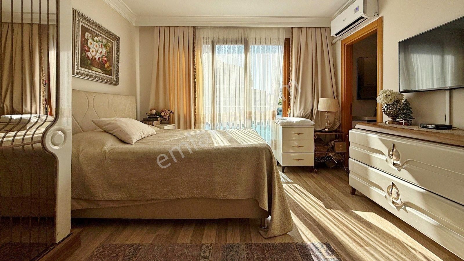 Weal World' Den Zuhuratbaba Da, K.otoparklı Genç Binada 3+1, 2.kat, Lüks ... - Görsel 13