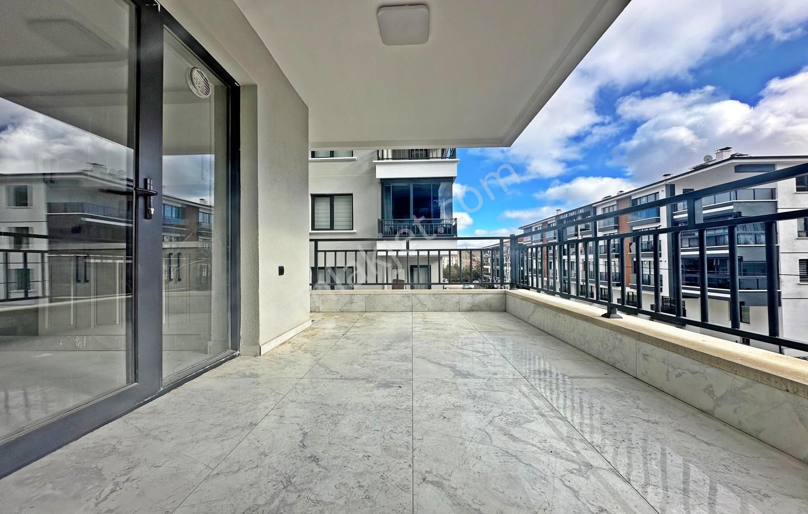 Keçiören Hisar Mah. Cadde Yakını Bina Masrafsız Katta 3+1 Daire - Görsel 14