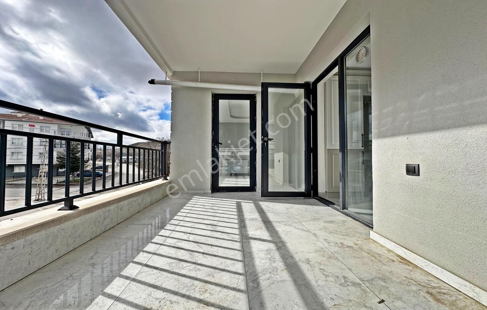 Keçiören Hisar Mah. Cadde Yakını Bina Masrafsız Katta 3+1 Daire - Görsel 21