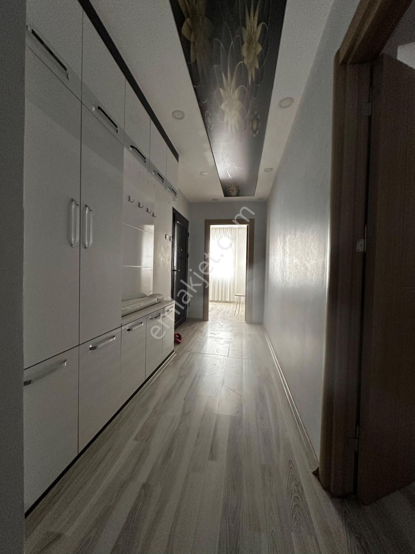 Turgutlu Satılık Yedi Eylül Mah 2+1 Oda 120m2 4. Kat Klimalı Balkonlu Tadilatlı Daire - Görsel 6
