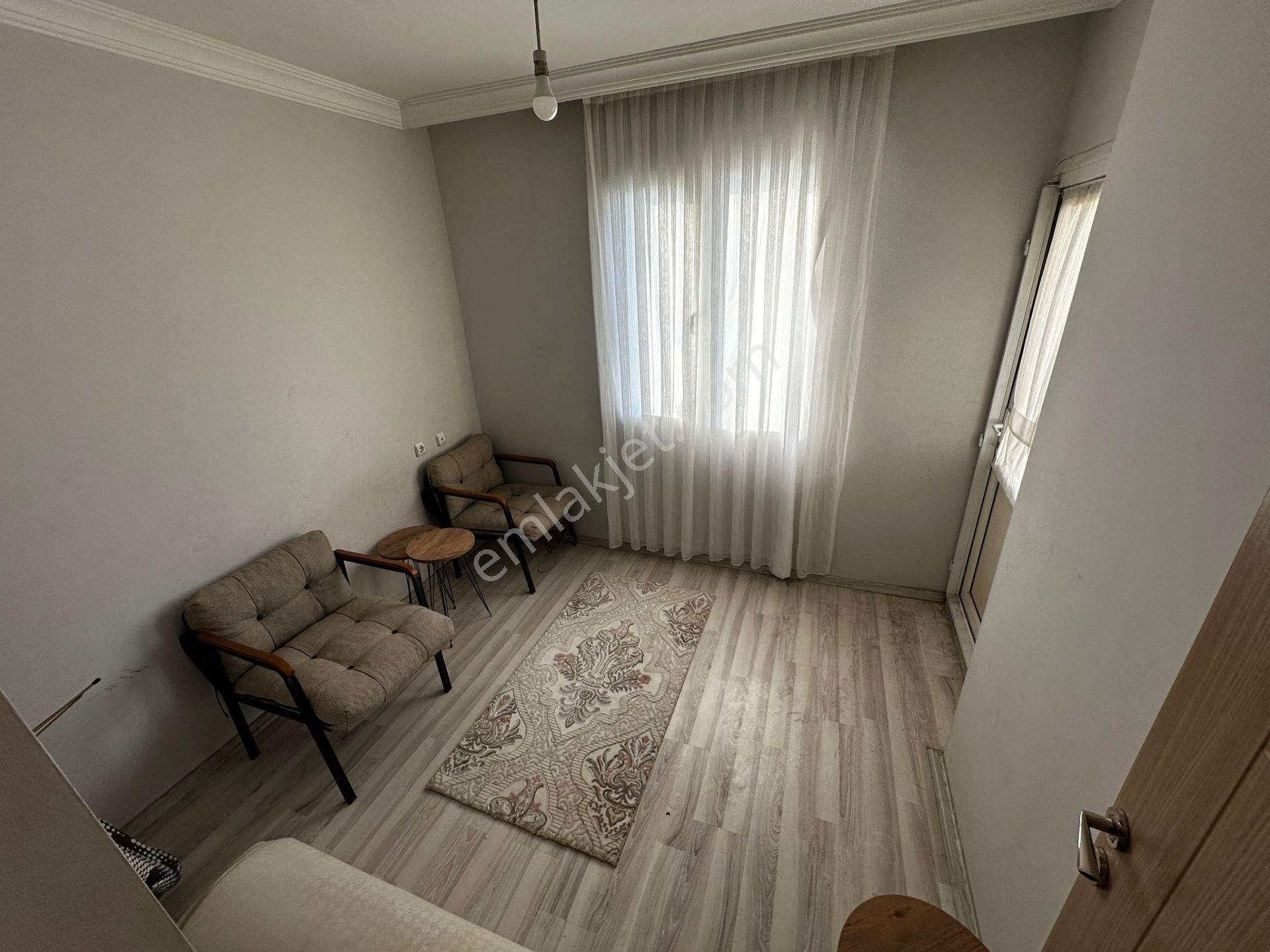 Turgutlu Satılık Yedi Eylül Mah 2+1 Oda 120m2 4. Kat Klimalı Balkonlu Tadilatlı Daire - Görsel 10