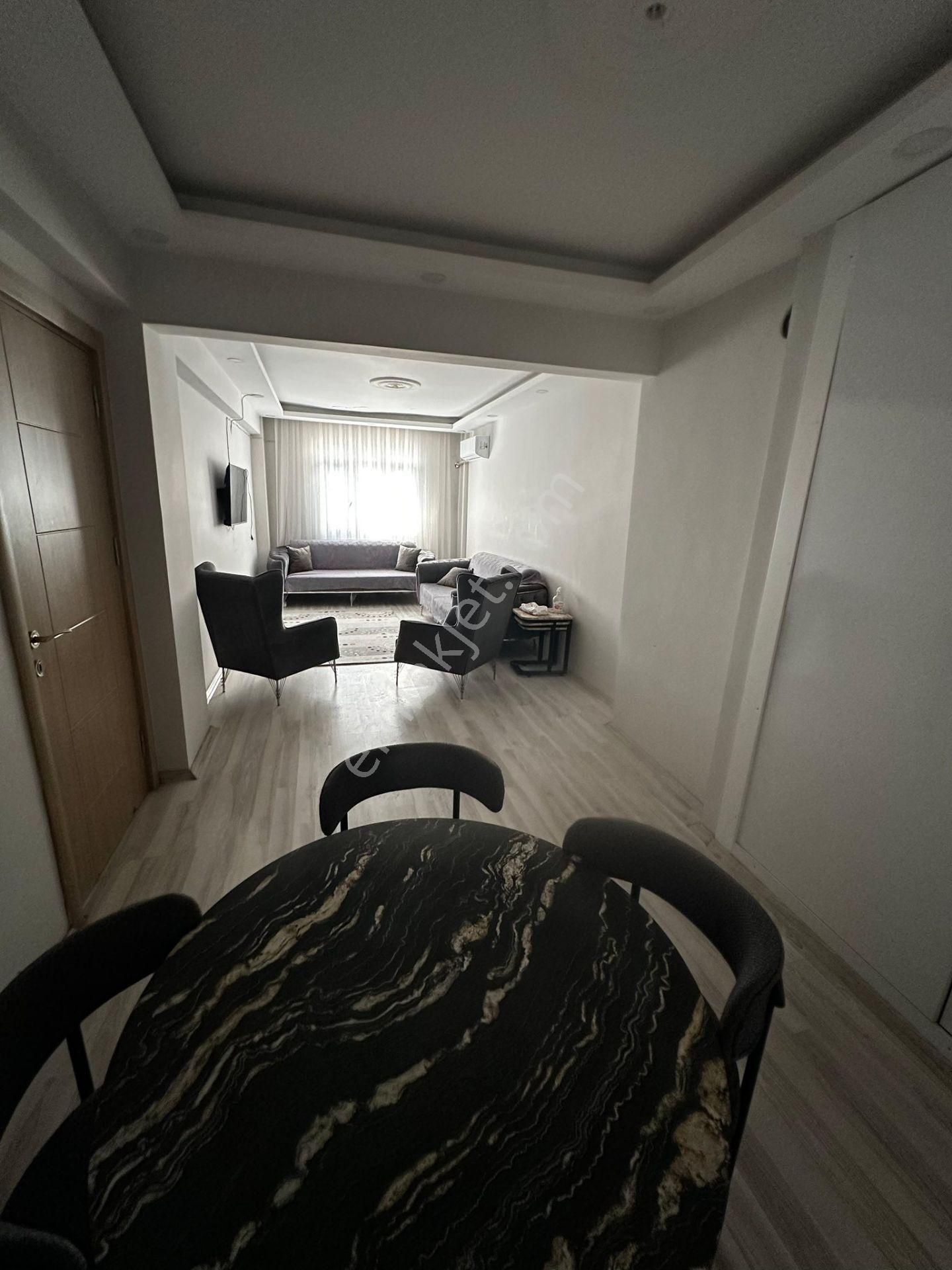 Turgutlu Satılık Yedi Eylül Mah 2+1 Oda 120m2 4. Kat Klimalı Balkonlu Tadilatlı Daire - Görsel 5