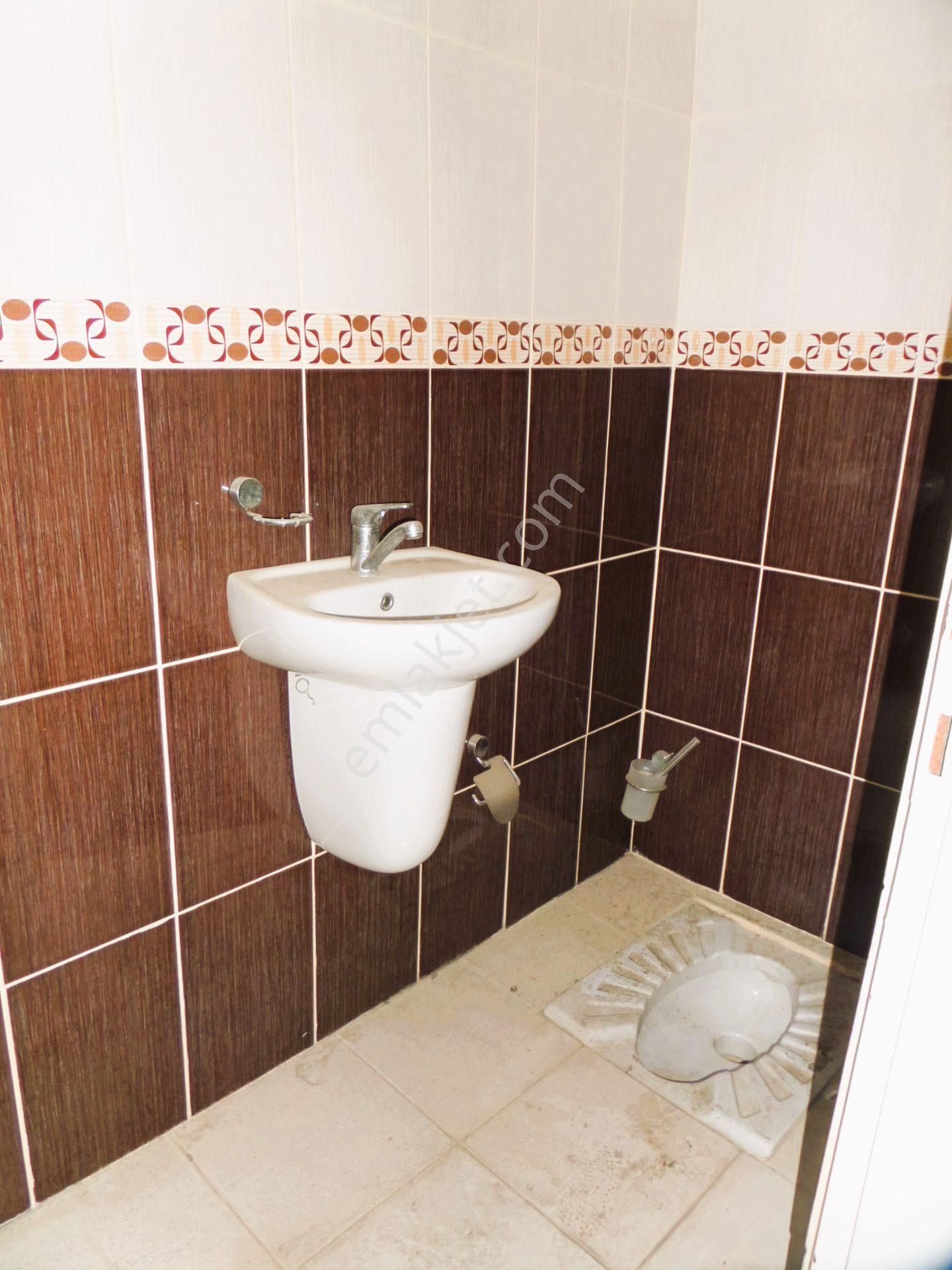 100.yılda,4.kat,3+1,kapalı Mutfak,çatılı Kiralık Daire - Görsel 9