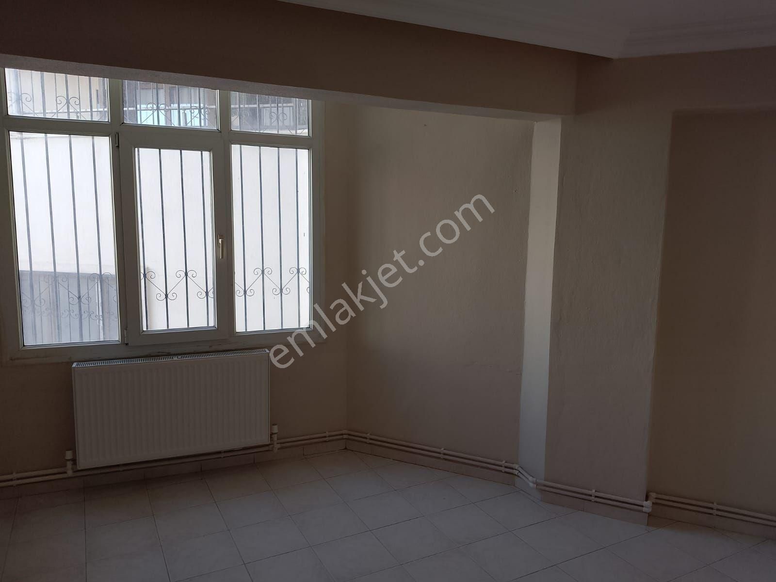 Söke Çarşı Merkez Çeltikçi Mah. 3+1 Doğalgazlı İkinci Kat Satılık Daire - Görsel 5