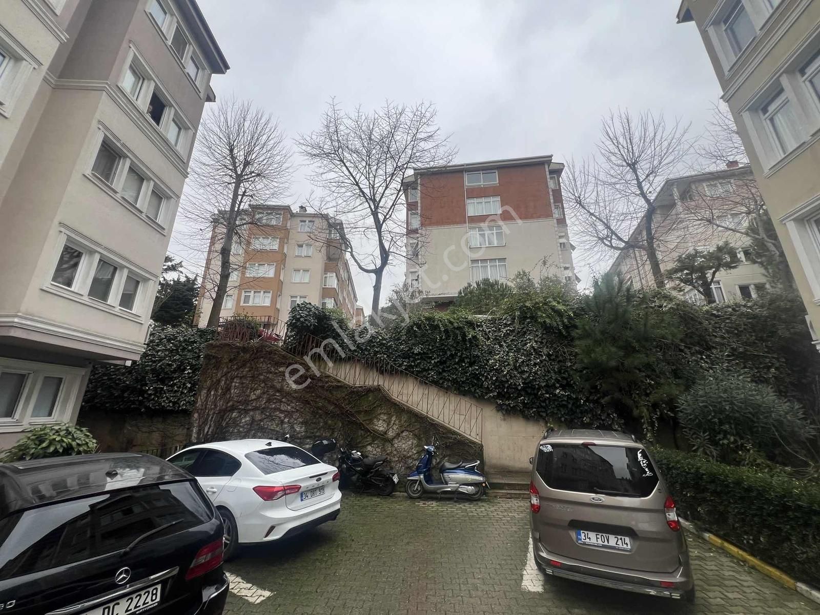 Çengelköy Ata 2 Sitesi C Kapısına Yakın Ferah Boyalı 3+1 Daire - Görsel 12