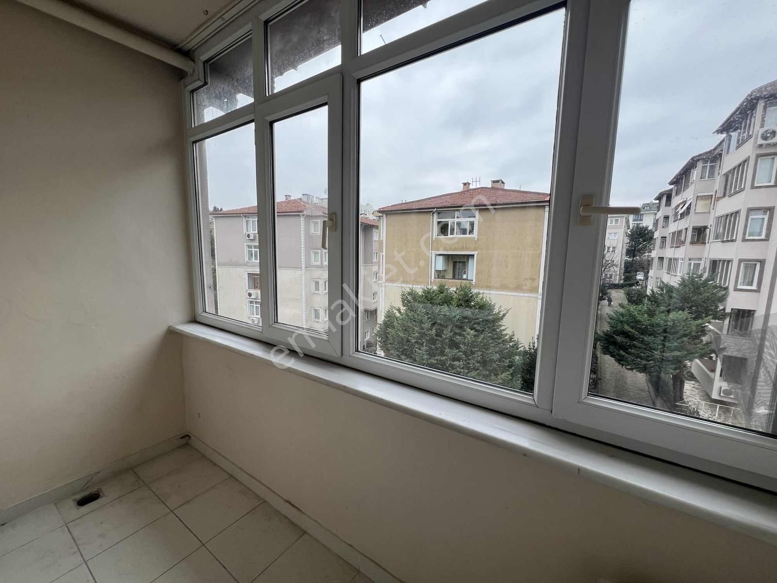 Çengelköy Ata 2 Sitesi C Kapısına Yakın Ferah Boyalı 3+1 Daire - Görsel 19