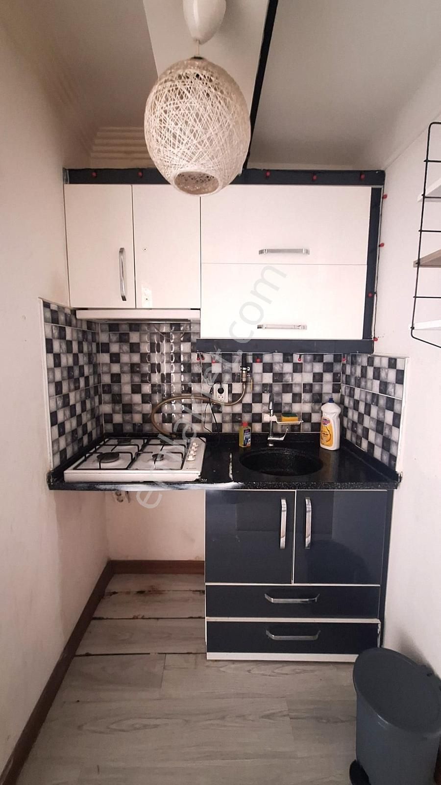 İzmir Kuruçeşme Mh. 2+0 Kiralık D.gazlı Arakat Daire - Görsel 14