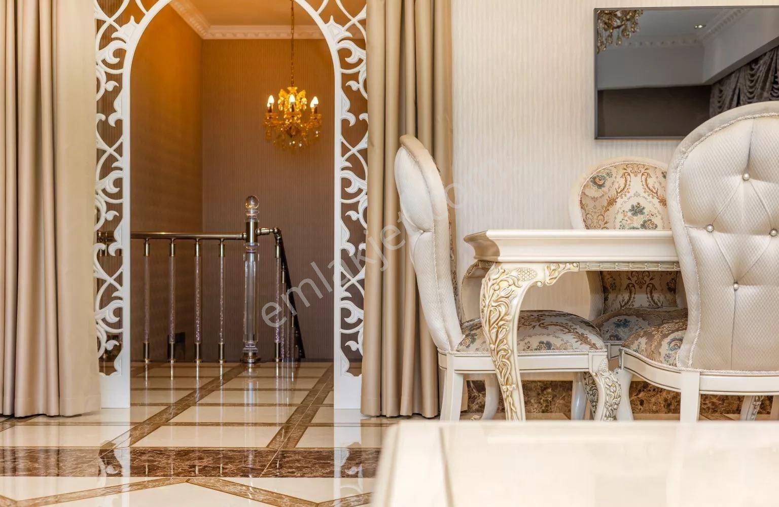 Alanya / Mahmutlar’da Kral Dubleks | 3+1 | Özel Jakuzi & Tam Aktiviteli Site - Görsel 8