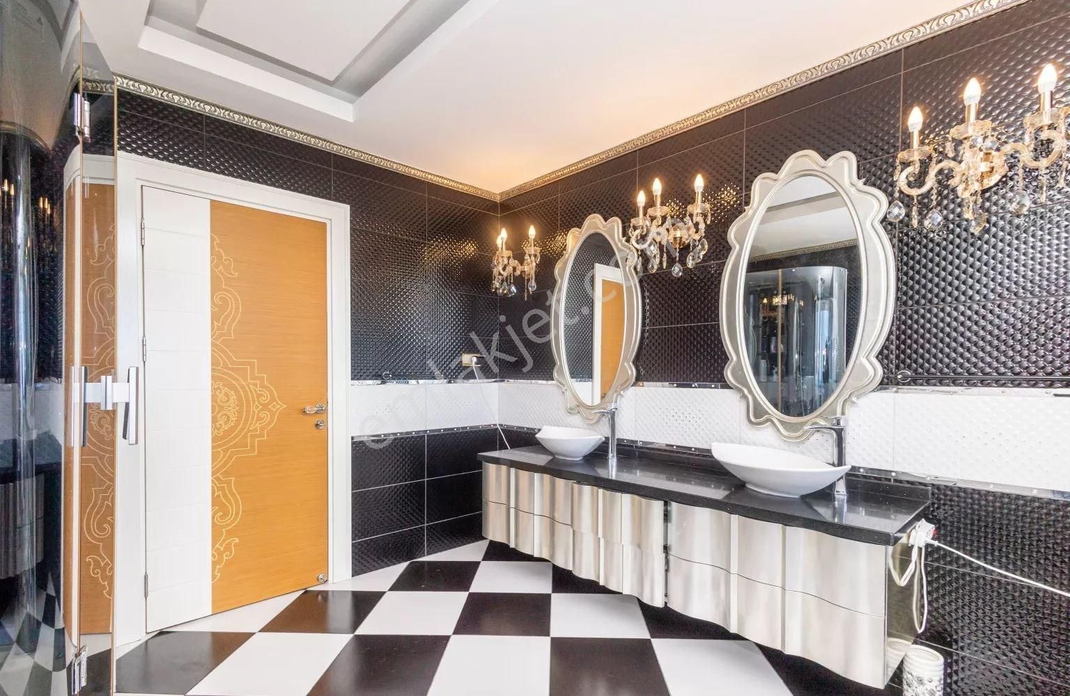 Alanya / Mahmutlar’da Kral Dubleks | 3+1 | Özel Jakuzi & Tam Aktiviteli Site - Görsel 28