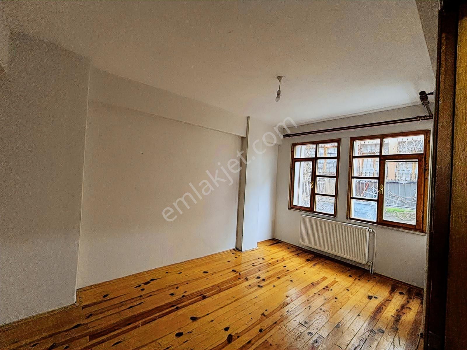 Deniz Manzaralı Tripleks Villa - Görsel 26