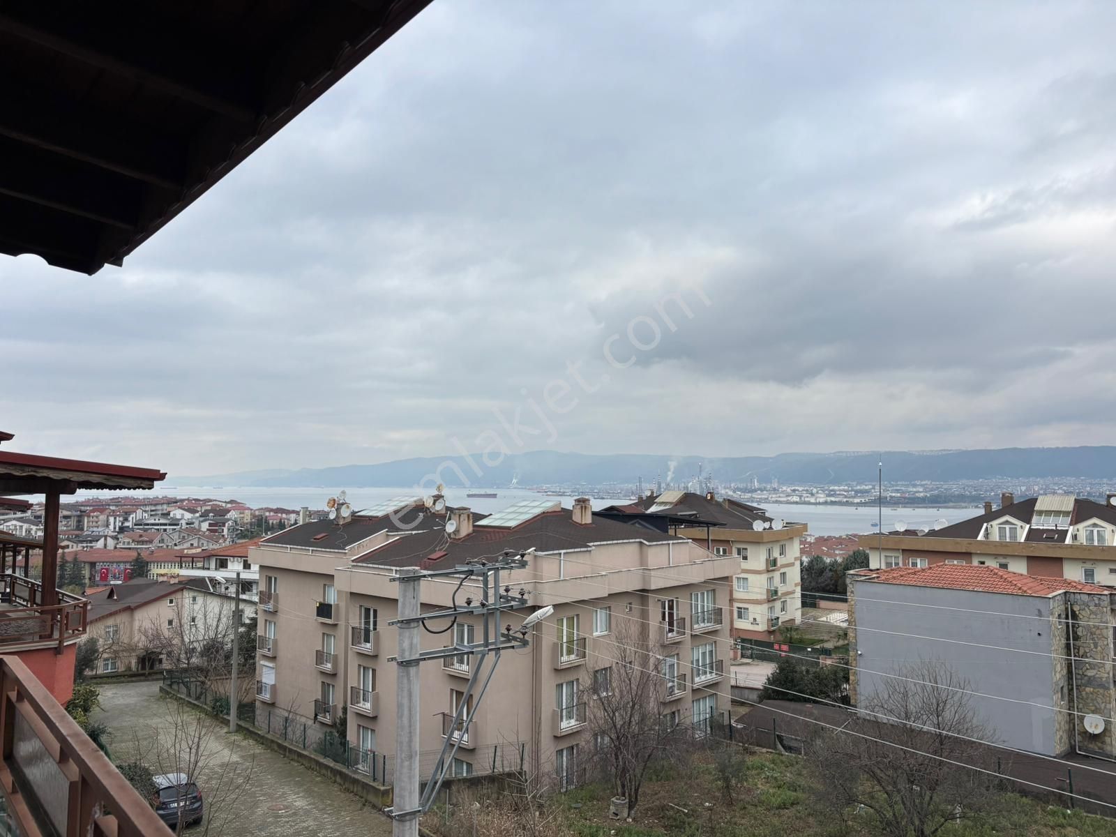 Deniz Manzaralı Tripleks Villa