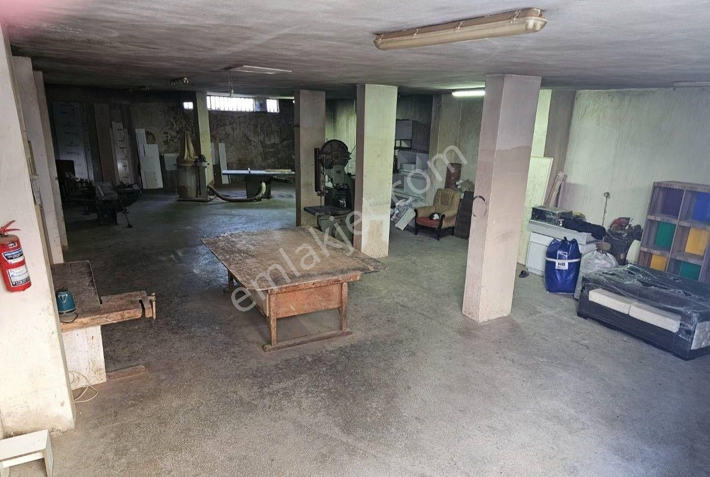 Yenibosna Merkez'de Fırsat! 203 M2 Geniş Kullanımlı Yatırımlık Dükkan - Görsel 3