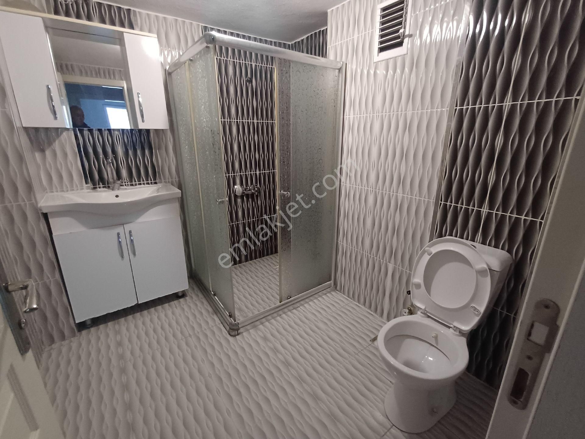 Kalekışladan Cadde Yakını Asansörlü Yalıtımlı Kiralık 3+1daire - Görsel 23