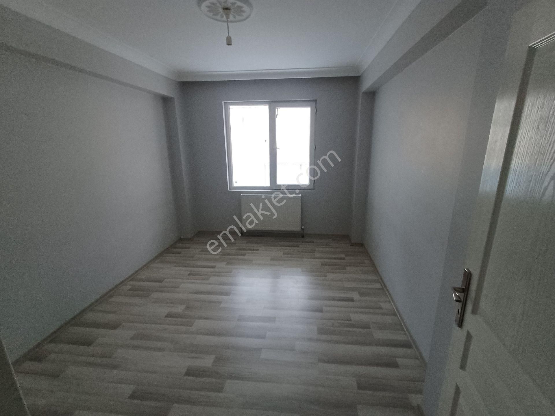 Kalekışladan Cadde Yakını Asansörlü Yalıtımlı Kiralık 3+1daire - Görsel 16