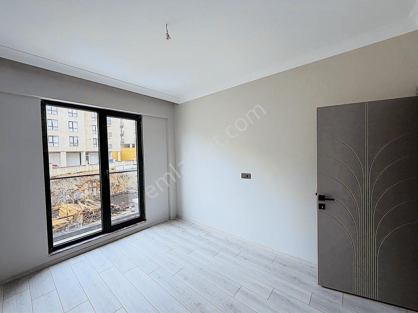 Alaçatıdan/ara Kat/iskanlı/yerden Isıtma/%50'sine Kredili Fırsat - Görsel 3