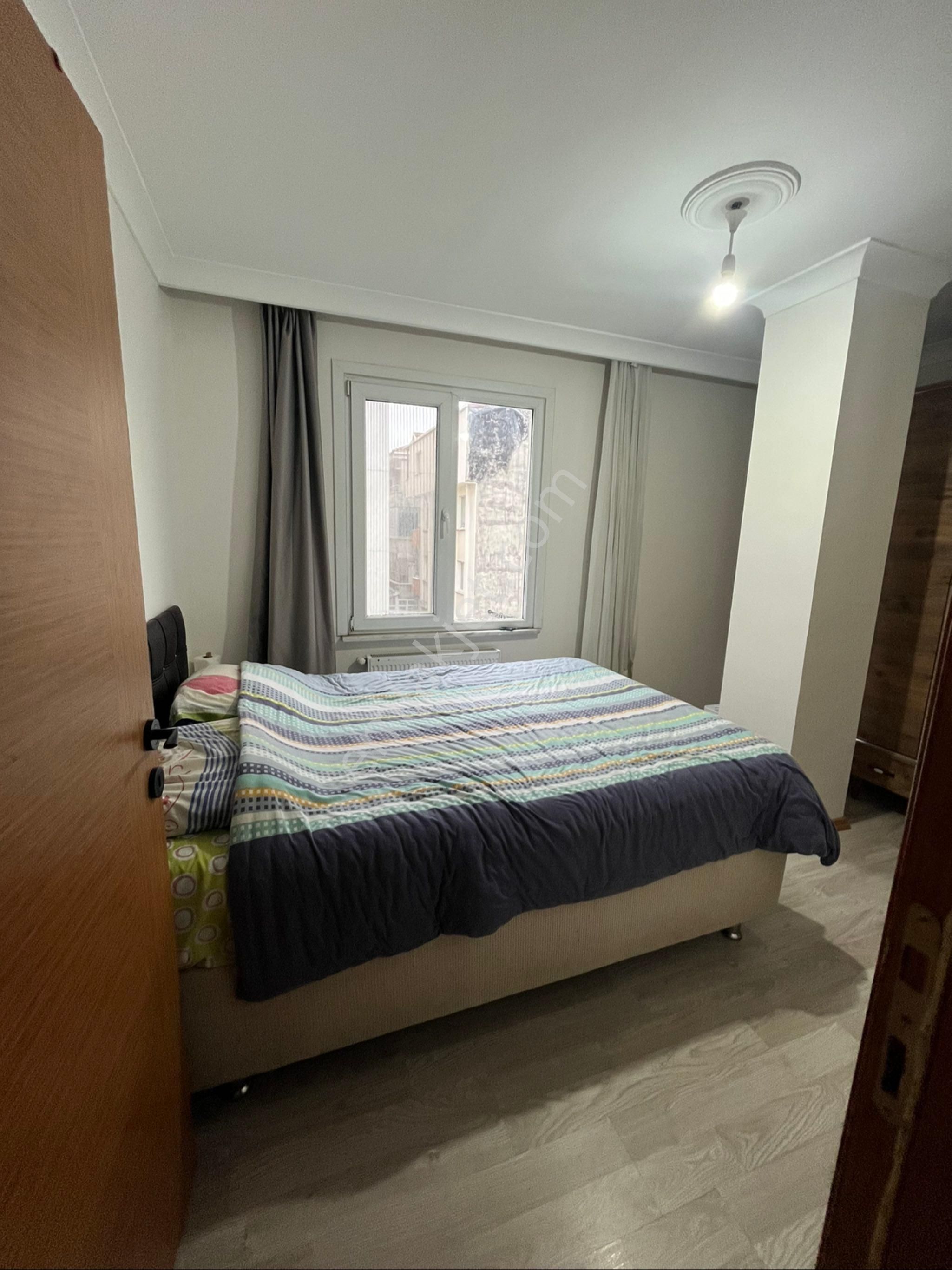 Güzelyurt'ta Metrobüse Yakın Kat Mülkiyetli Ara Kat Konforlu 2+1 - Görsel 16