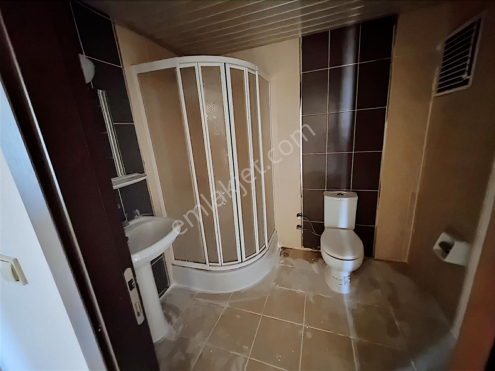 Geylani Emlaktan Arakat Dg Konutlarında Kiralık Daire - Görsel 4