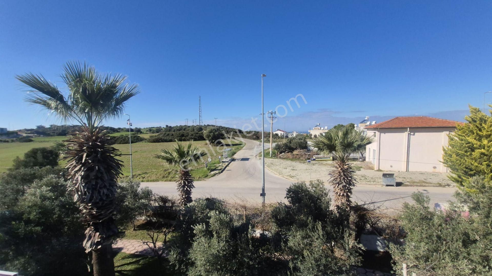 Havuzlu Güvenlikli Sitede 4+1 Müstakil Villa - Görsel 28