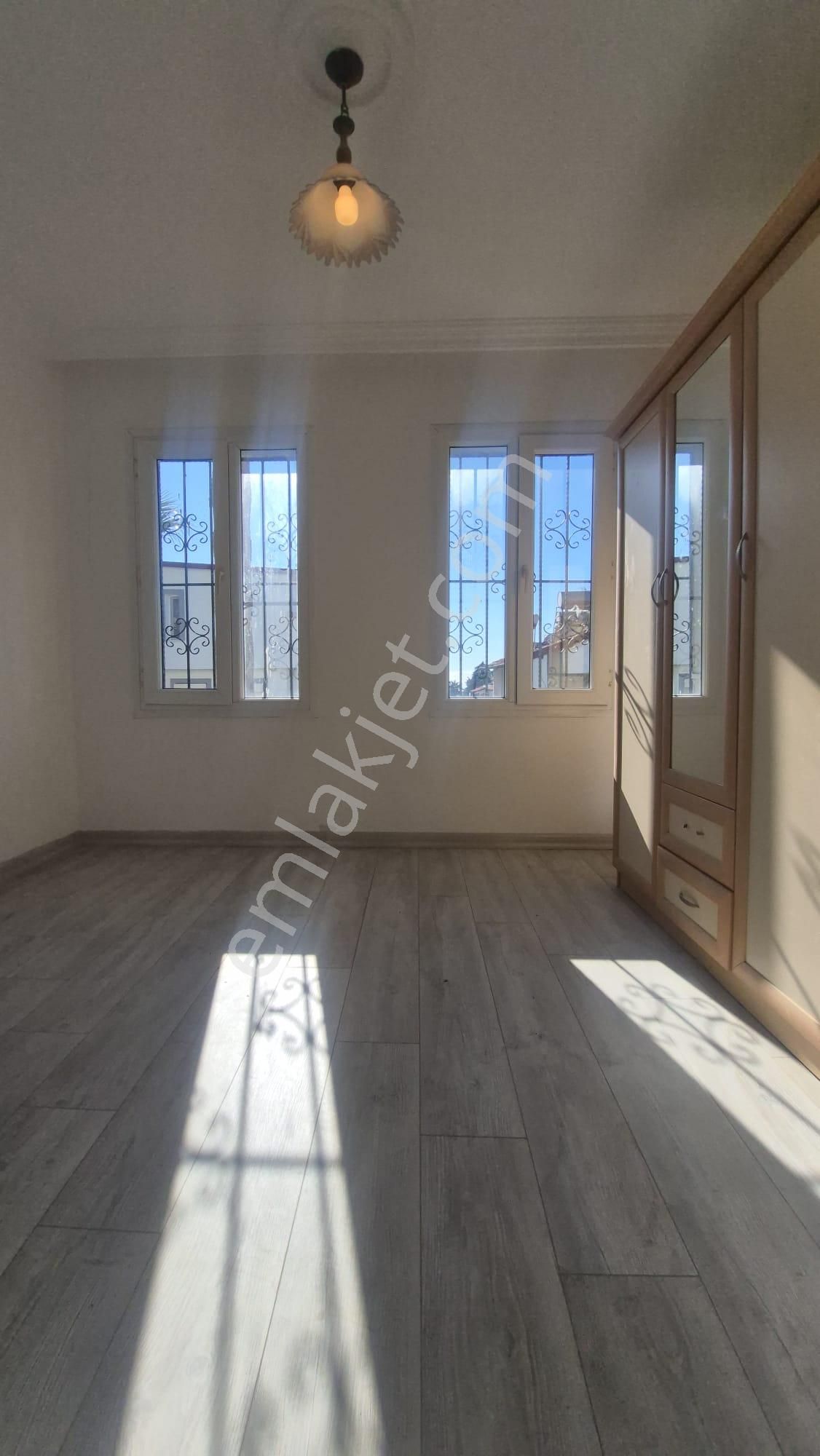 Havuzlu Güvenlikli Sitede 4+1 Müstakil Villa - Görsel 19