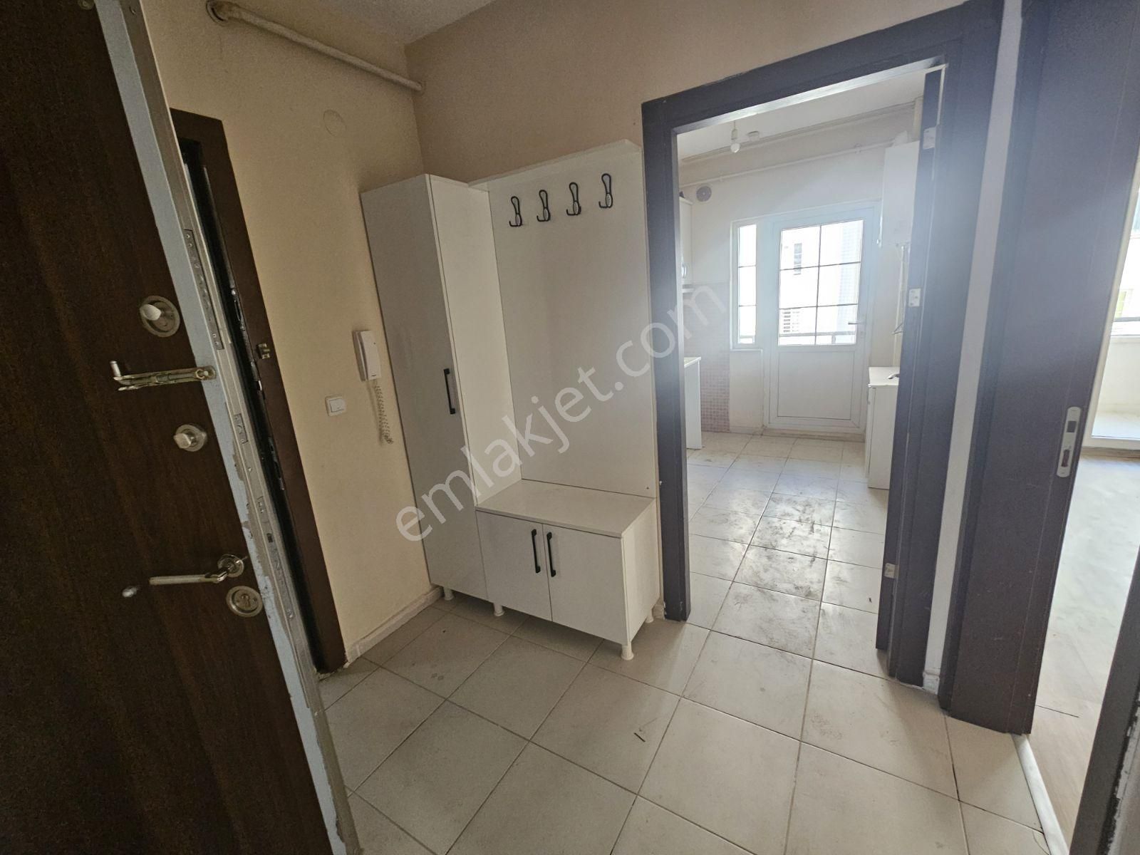 Geylani Emlaktan Köşe Başı Kiralık Daire 4.kat - Görsel 9