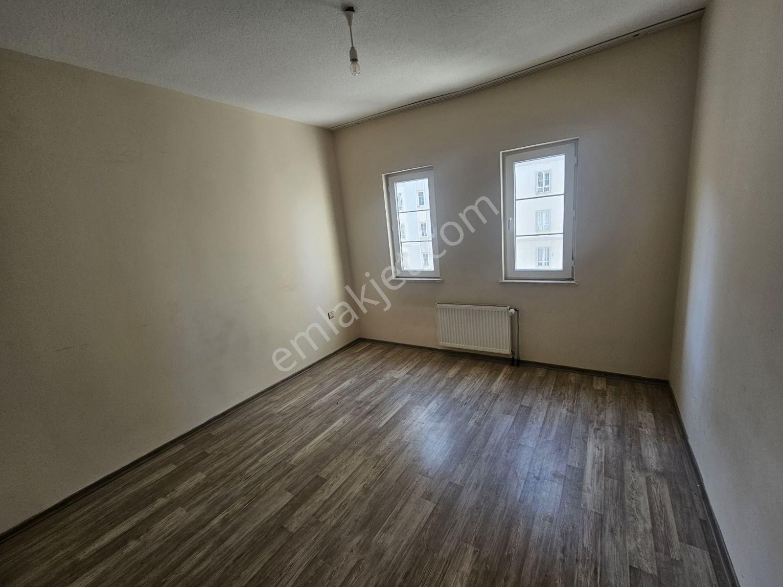 Geylani Emlaktan Köşe Başı Kiralık Daire 4.kat - Görsel 6