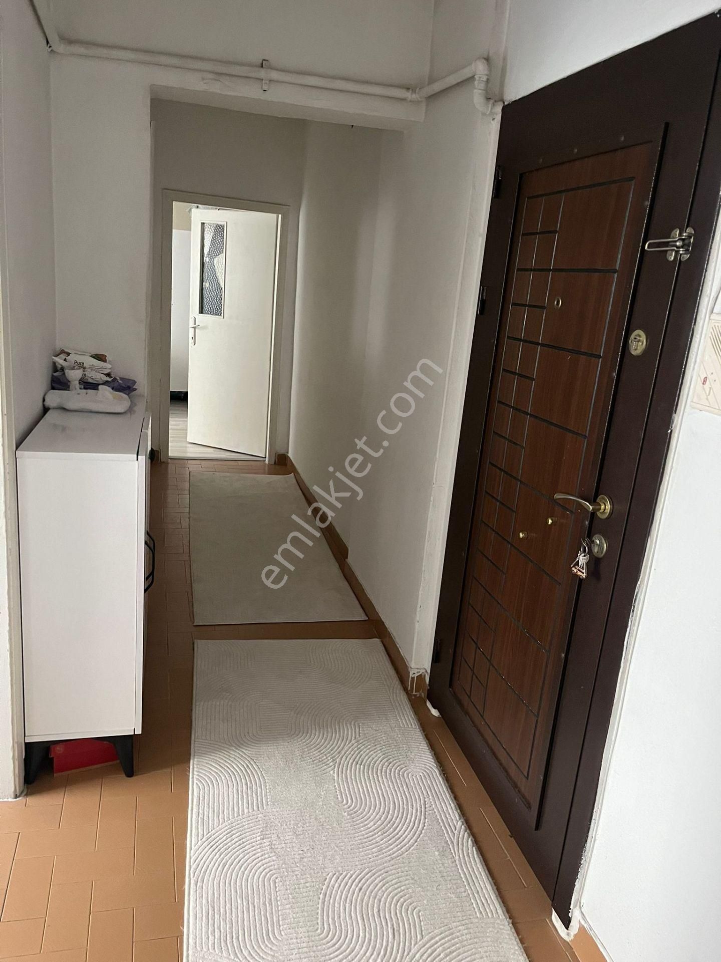 Demetevler Metrosuna Çok Yakın Asansörlü Binada 2+1 5.kat Kiralık Daire - Görsel 6