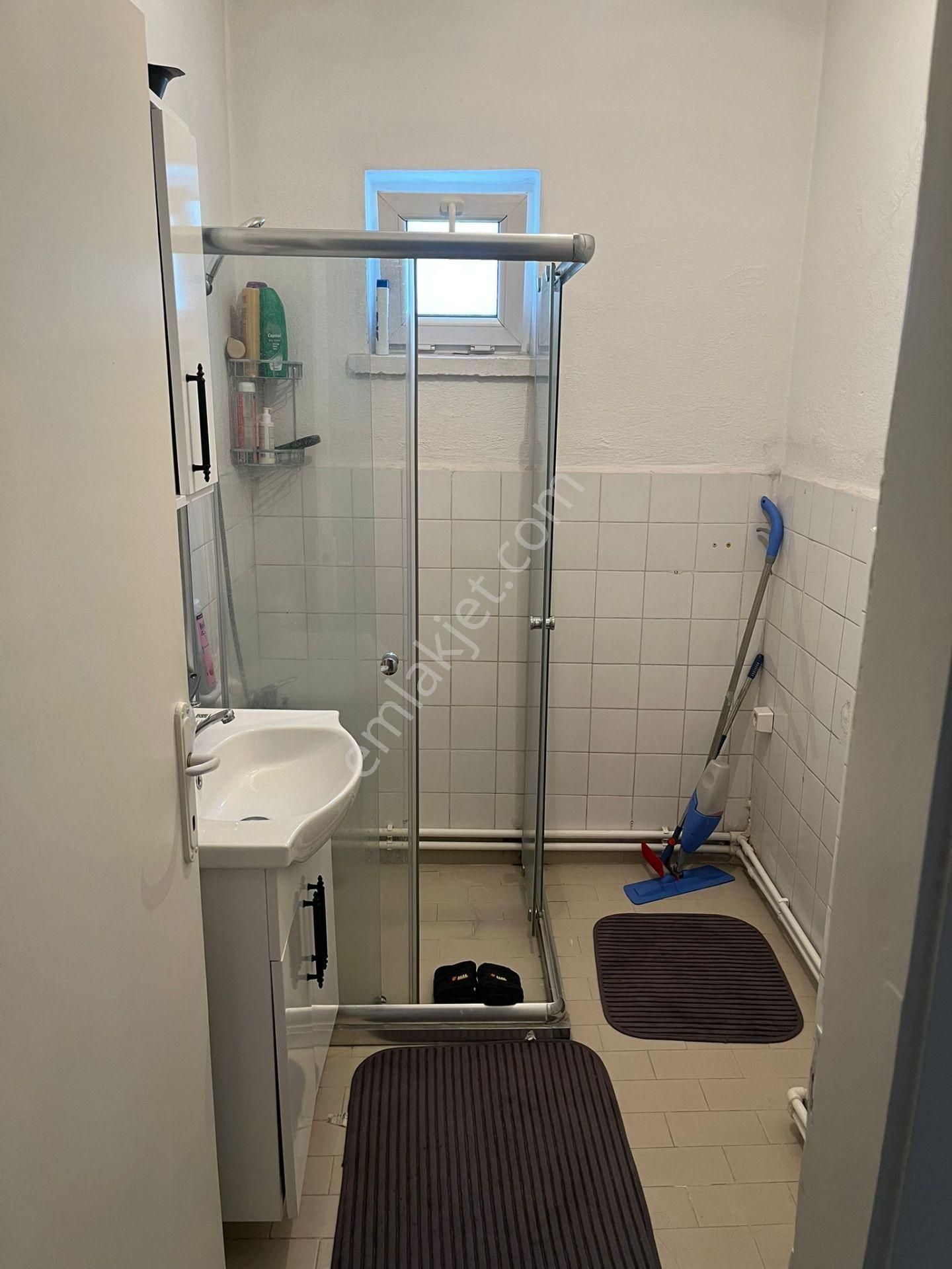 Demetevler Metrosuna Çok Yakın Asansörlü Binada 2+1 5.kat Kiralık Daire - Görsel 3