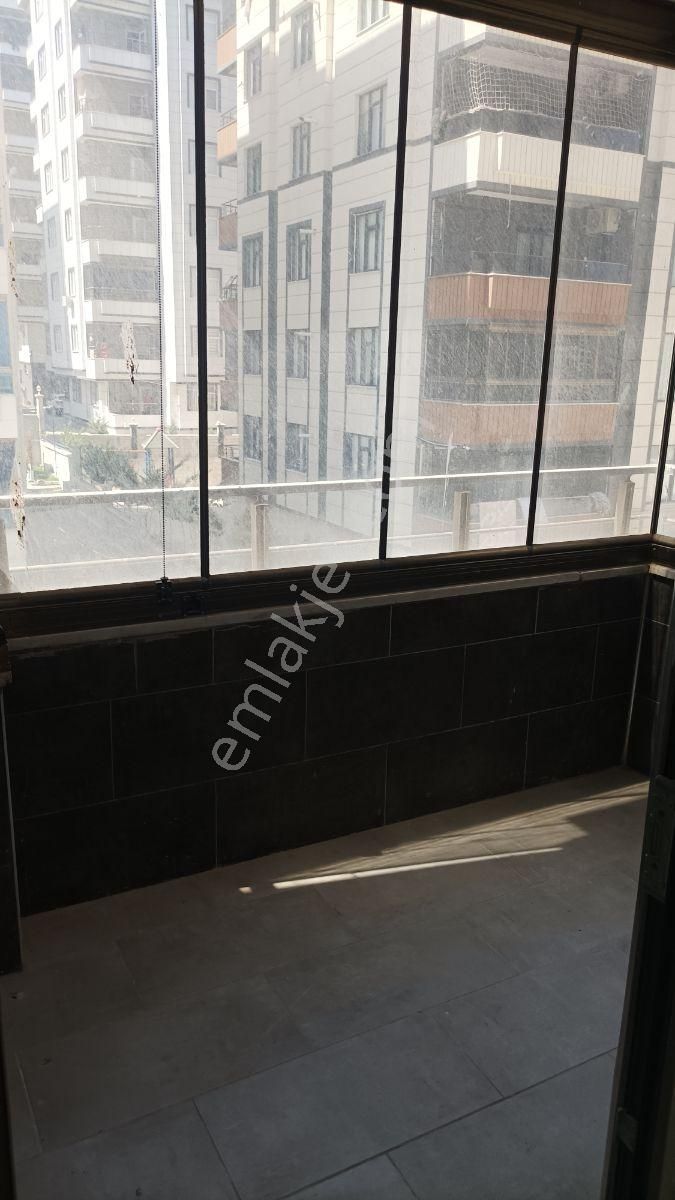 Süper Konumda Satılık 4+1 - Görsel 14