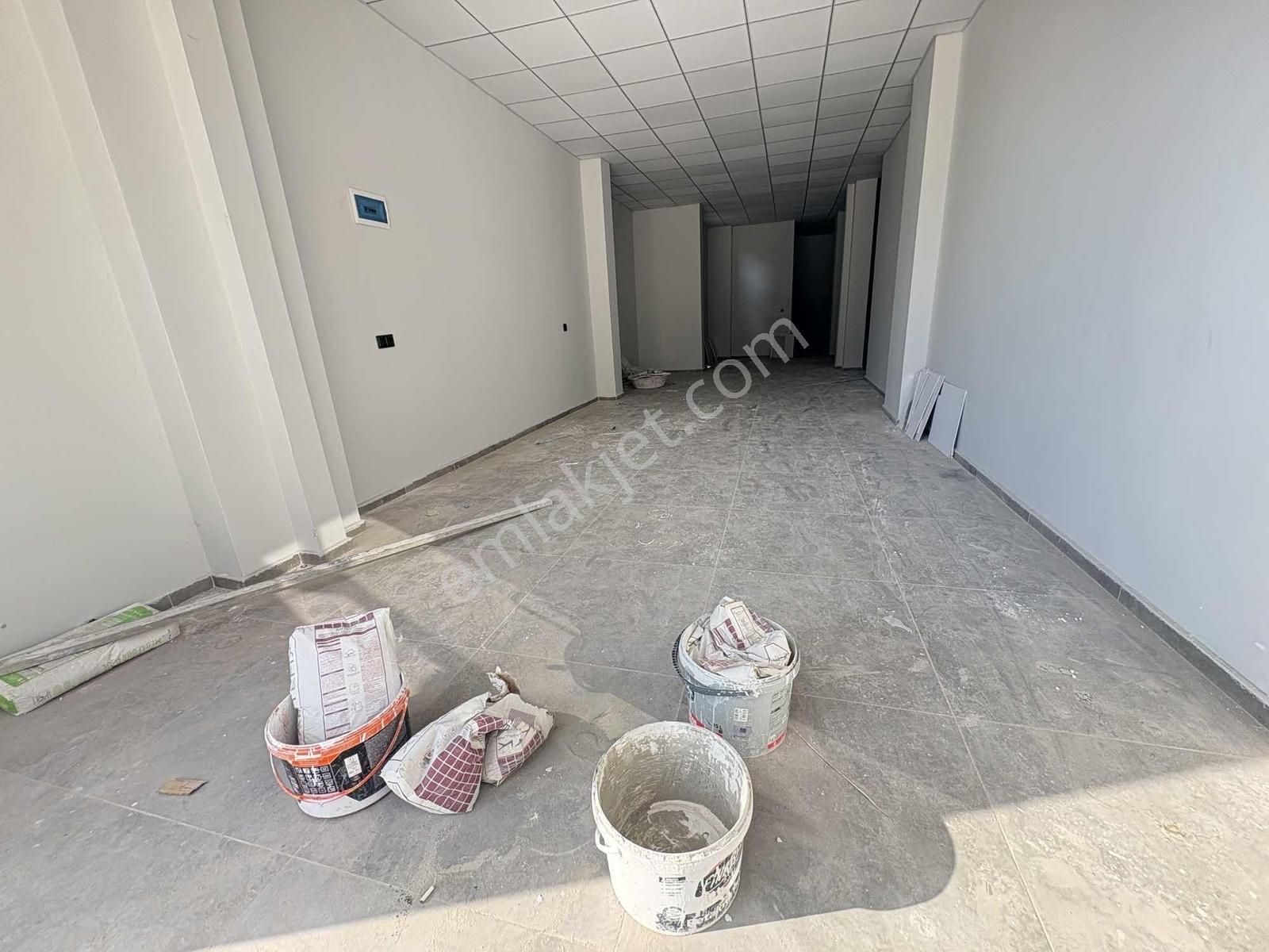 Atakent Yasin Arıcı Taziye Evi Alt Sokağı 145 M² Dükkân - Görsel 7