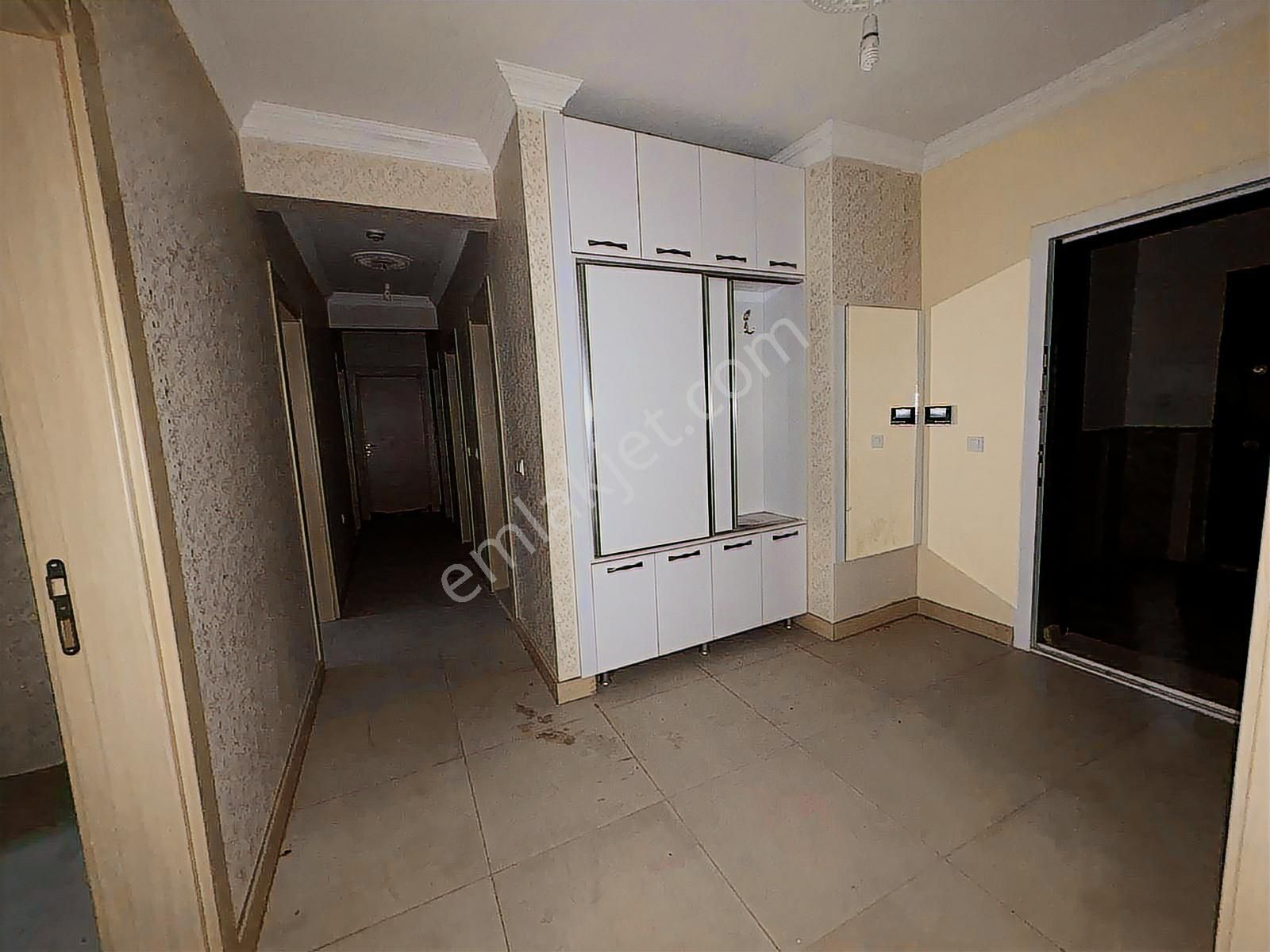 Geylani Emlaktan 3+1 Yüksek Giriş Taksitli - Görsel 13