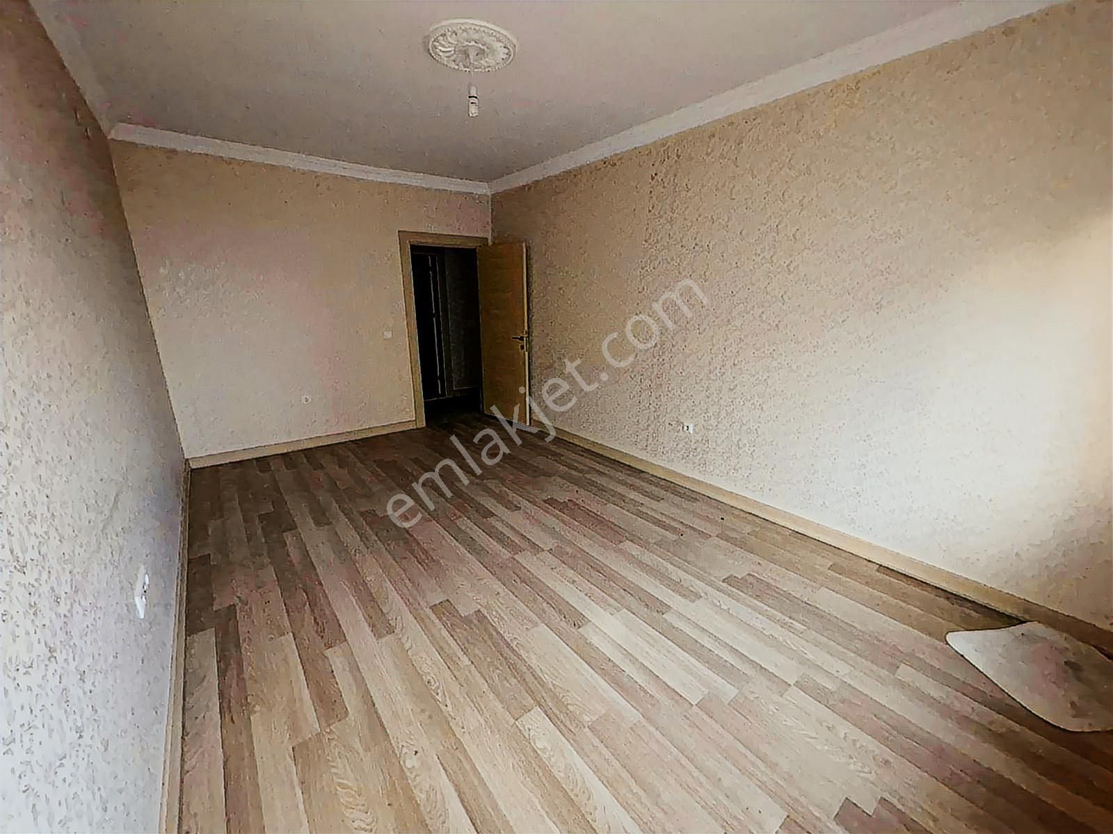 Geylani Emlaktan 3+1 Yüksek Giriş Taksitli - Görsel 15