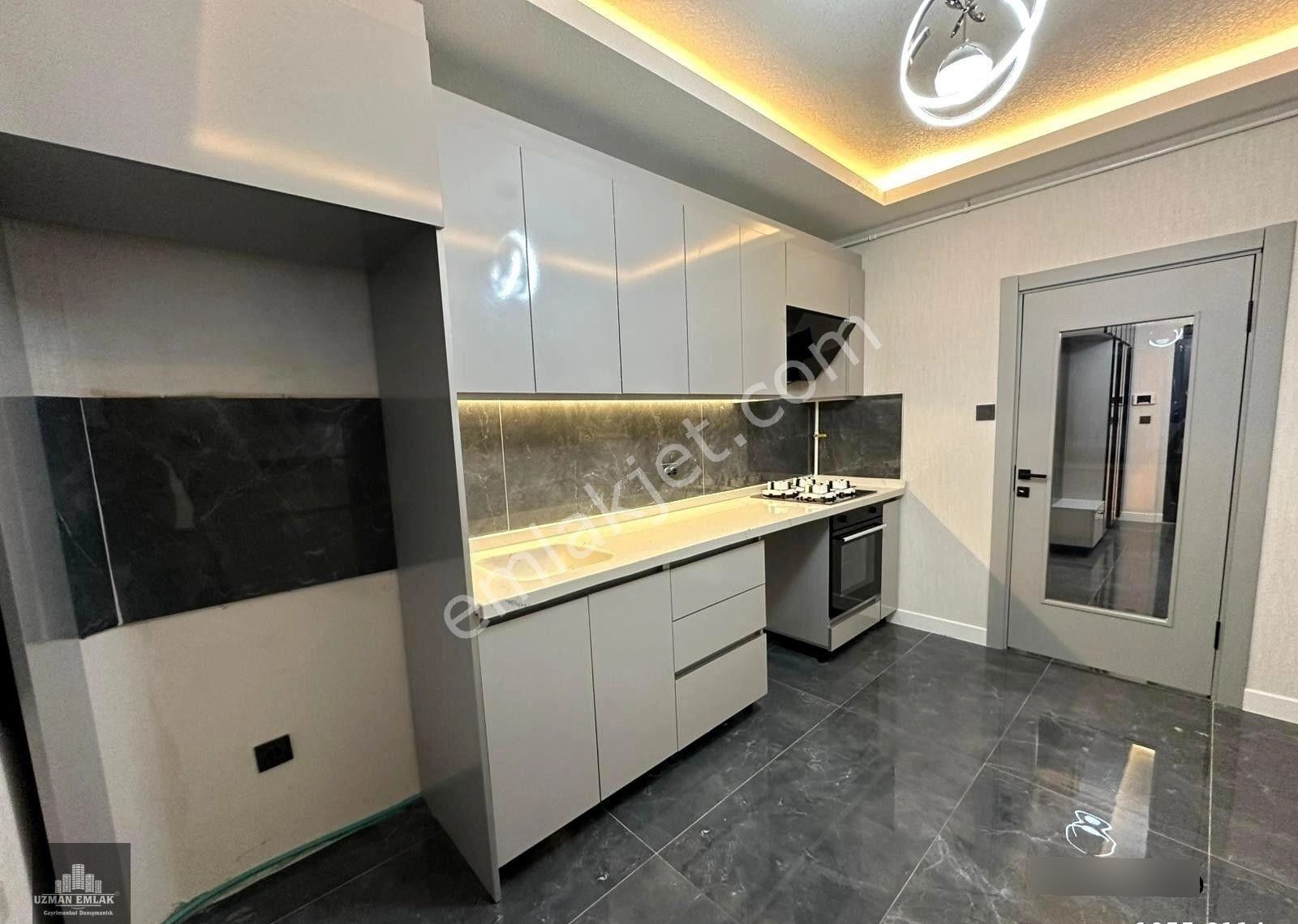 Uzman Emlak'dan Kıvrımlı Sokak'da Ultralüx Yapılı Bağımsız Yüksek Giriş 2+1 Daire - Görsel 28