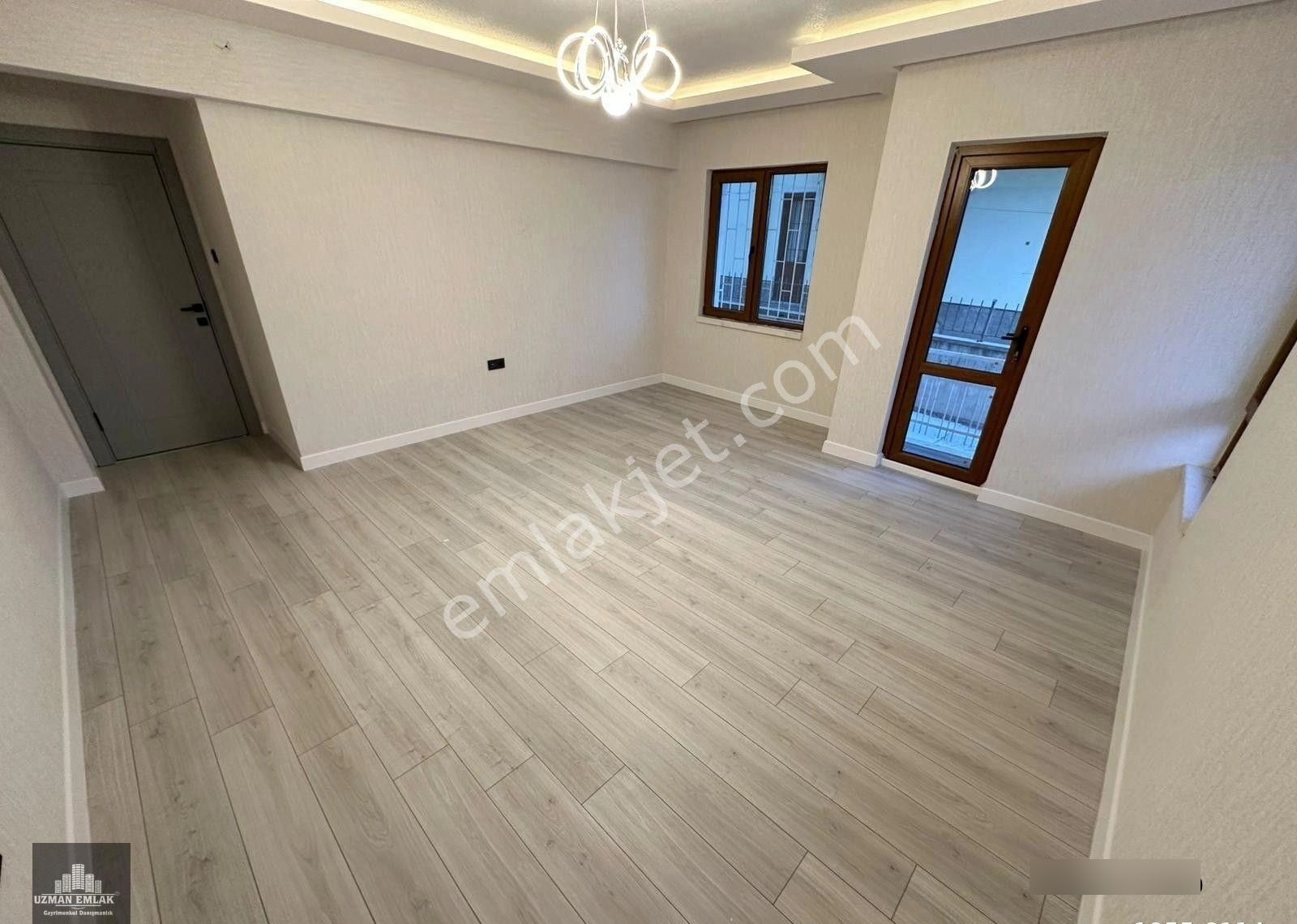 Uzman Emlak'dan Kıvrımlı Sokak'da Ultralüx Yapılı Bağımsız Yüksek Giriş 2+1 Daire - Görsel 3