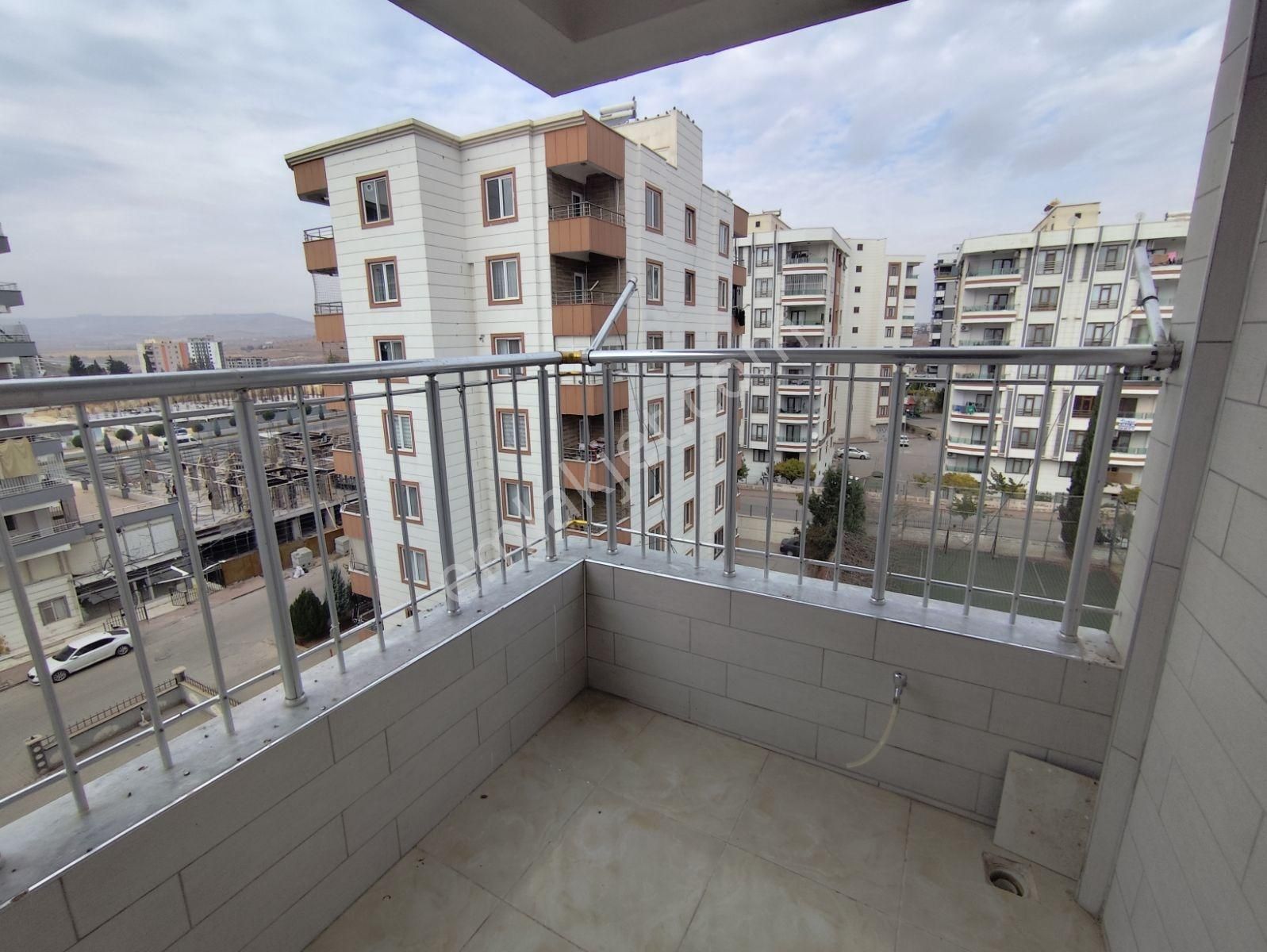 Karaköprü Atakent Diyarbakır Yoluna Yakın Konum 4+1 - Görsel 9