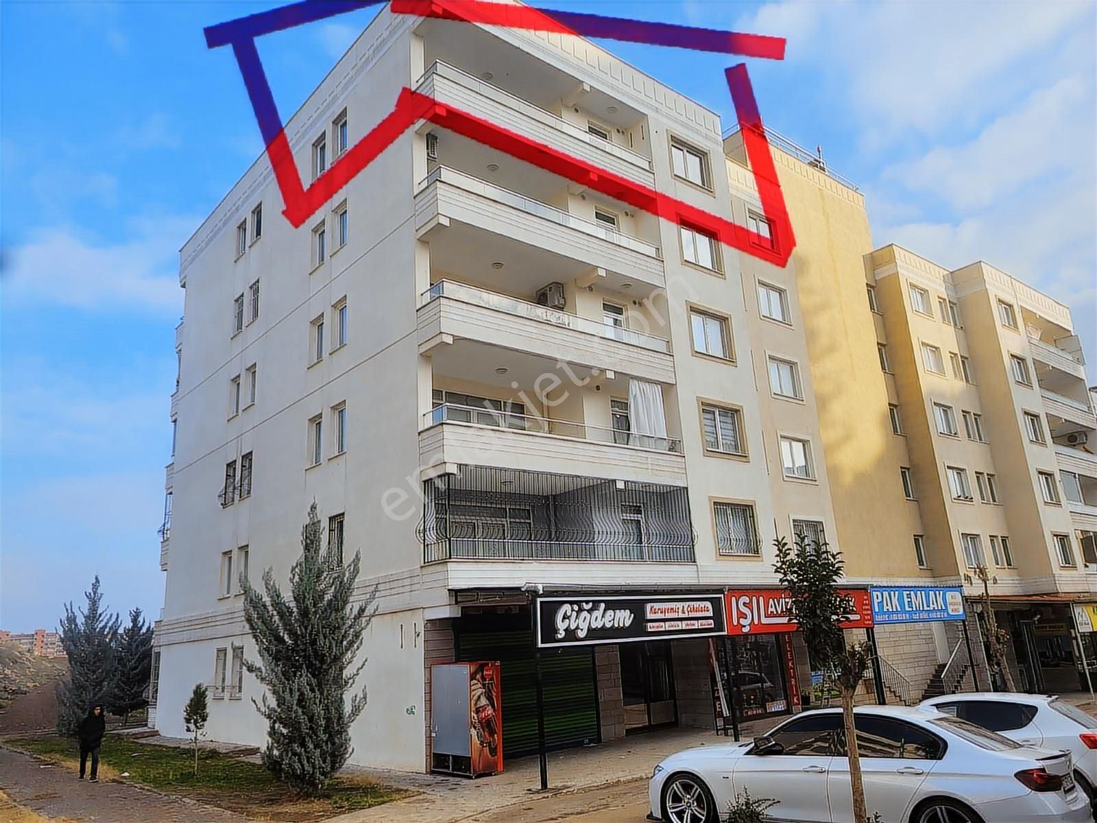 Geylani Emlaktan Son Toki Dairesi 170m2 3+1 Kiralık Daire