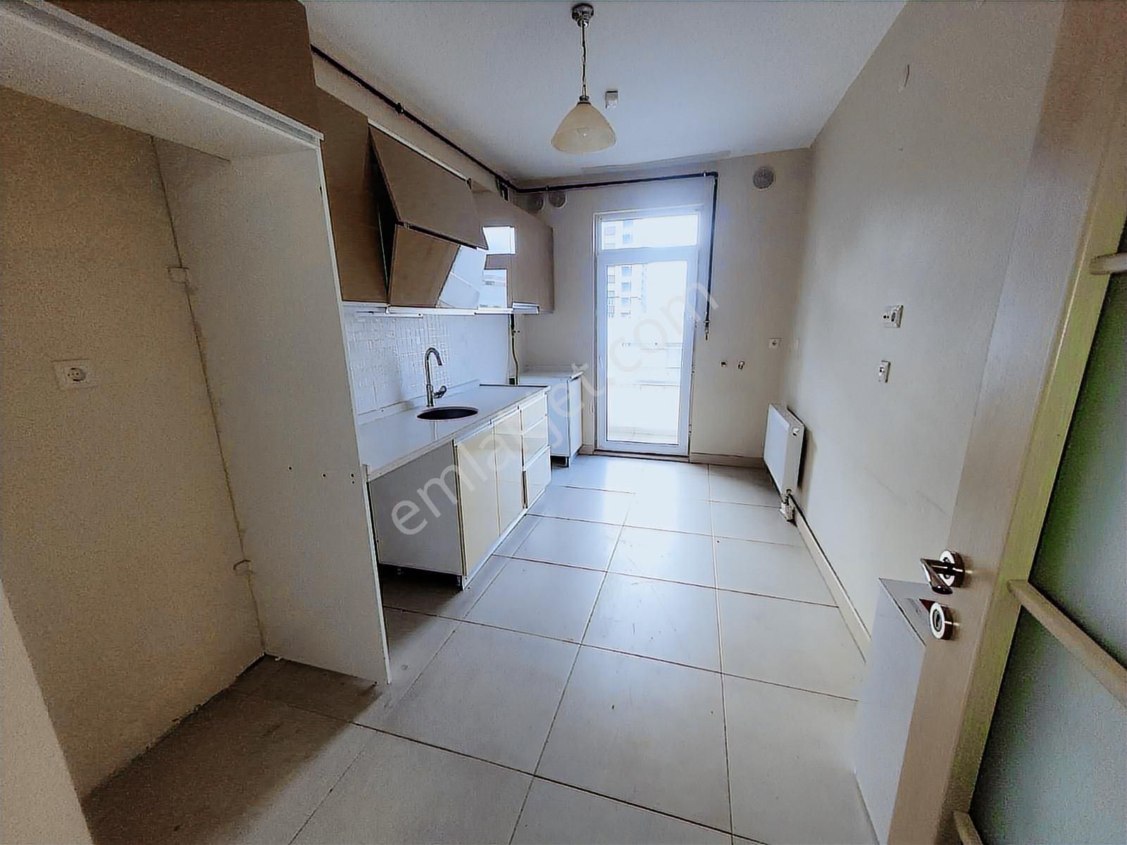 Geylani Emlaktan Son Toki Dairesi 170m2 3+1 Kiralık Daire - Görsel 29