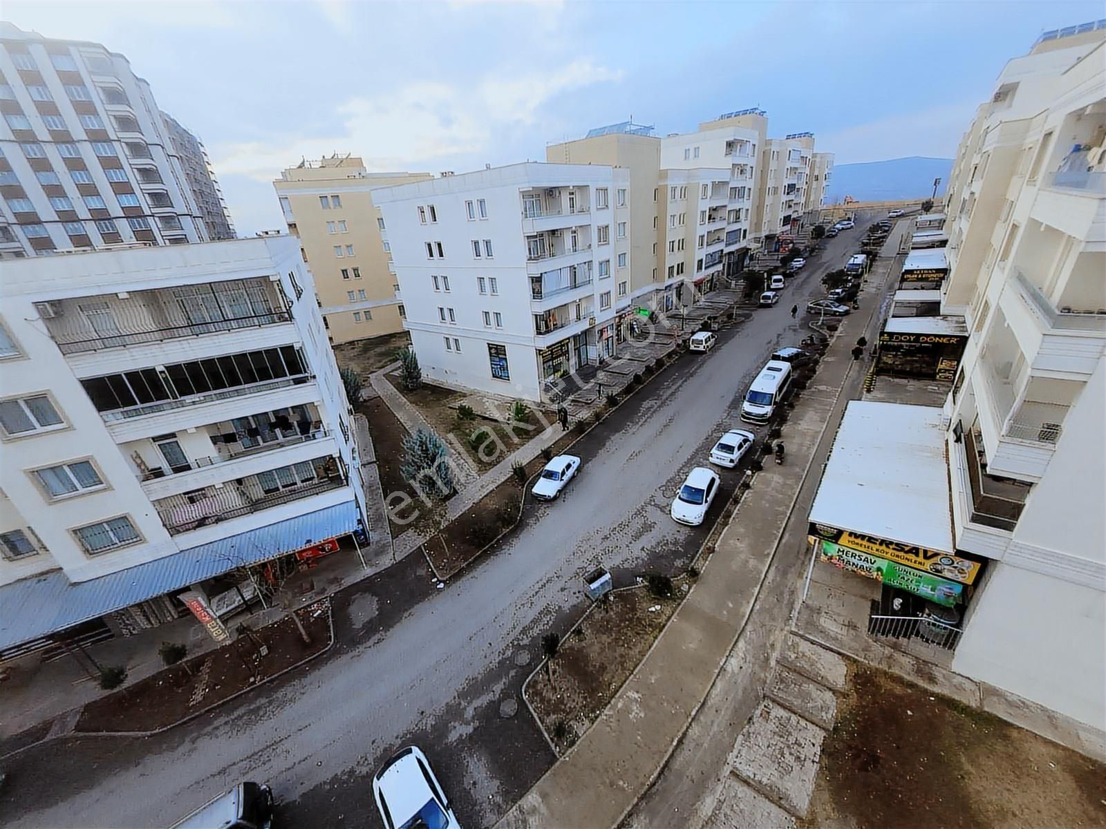 Geylani Emlaktan Son Toki Dairesi 170m2 3+1 Kiralık Daire - Görsel 17