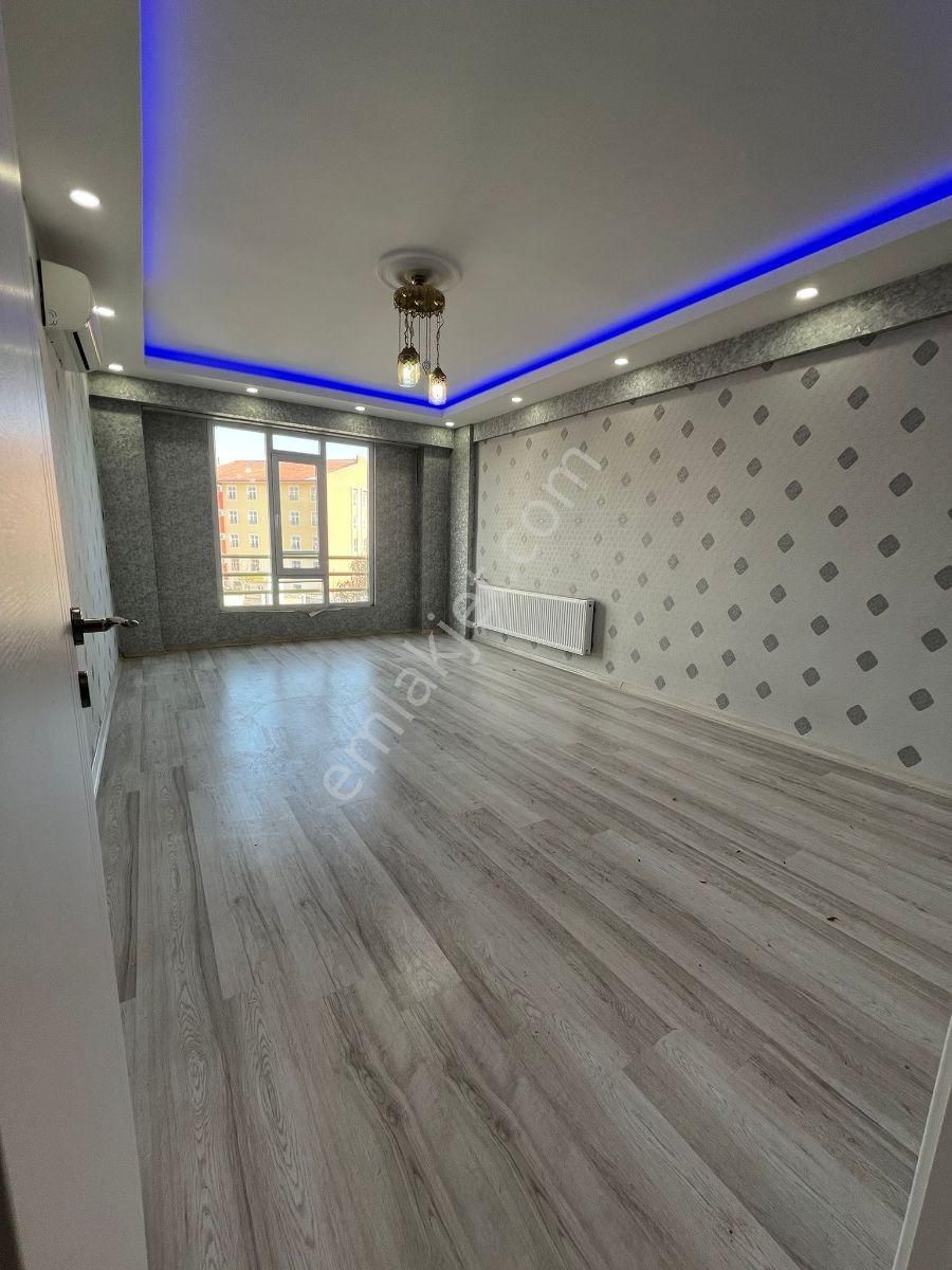 Super Konumda Kelepir Daire - Görsel 16