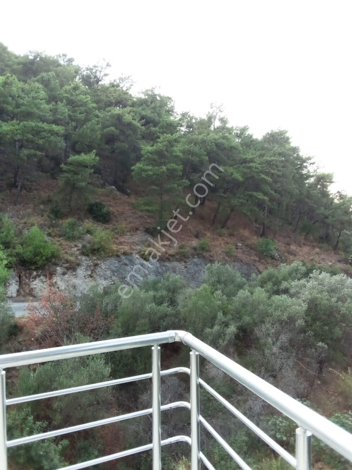 Taşyaka Keloğlu Boğazı Kiralık Eşyalı 1+1 - Görsel 8