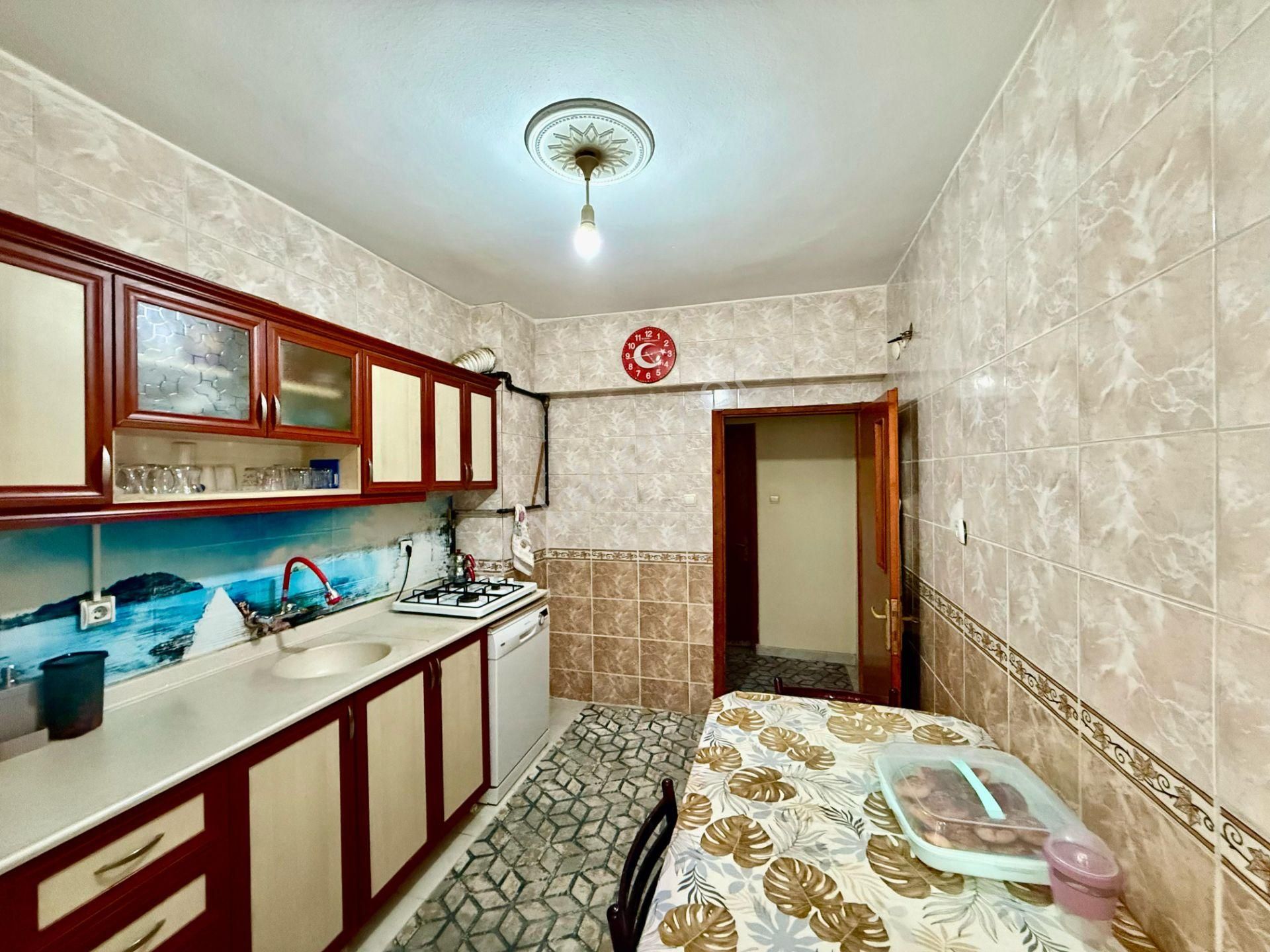 Ufuk Kılıç Emlak'tan Acilll Merkezde 3+1 Ara Kat Daire - Görsel 4