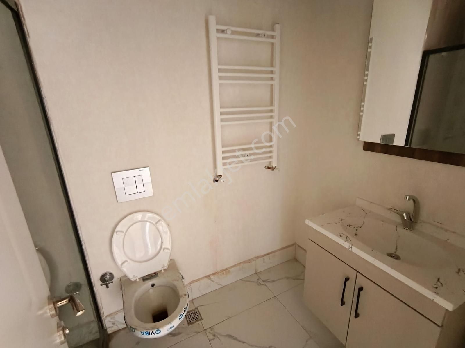 Etimesgut Yeni Bağlıca Mahallesi'nde 1+1 Kiralık Daire - Görsel 3