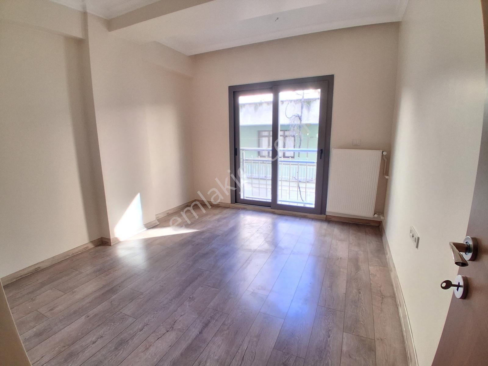 Kiralık Daire, 2+1, D.gazlı, Ara Kat, Diş Hst.yakını, Çakırdan - Görsel 3