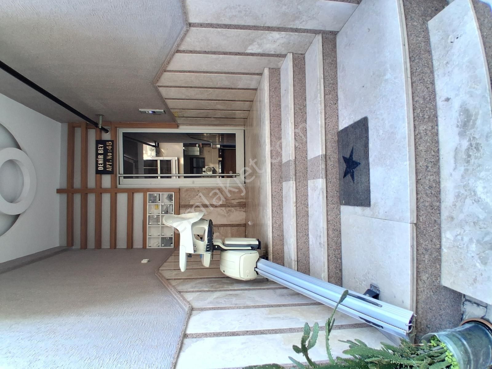 Kiralık Daire, 2+1, D.gazlı, Ara Kat, Diş Hst.yakını, Çakırdan - Görsel 8